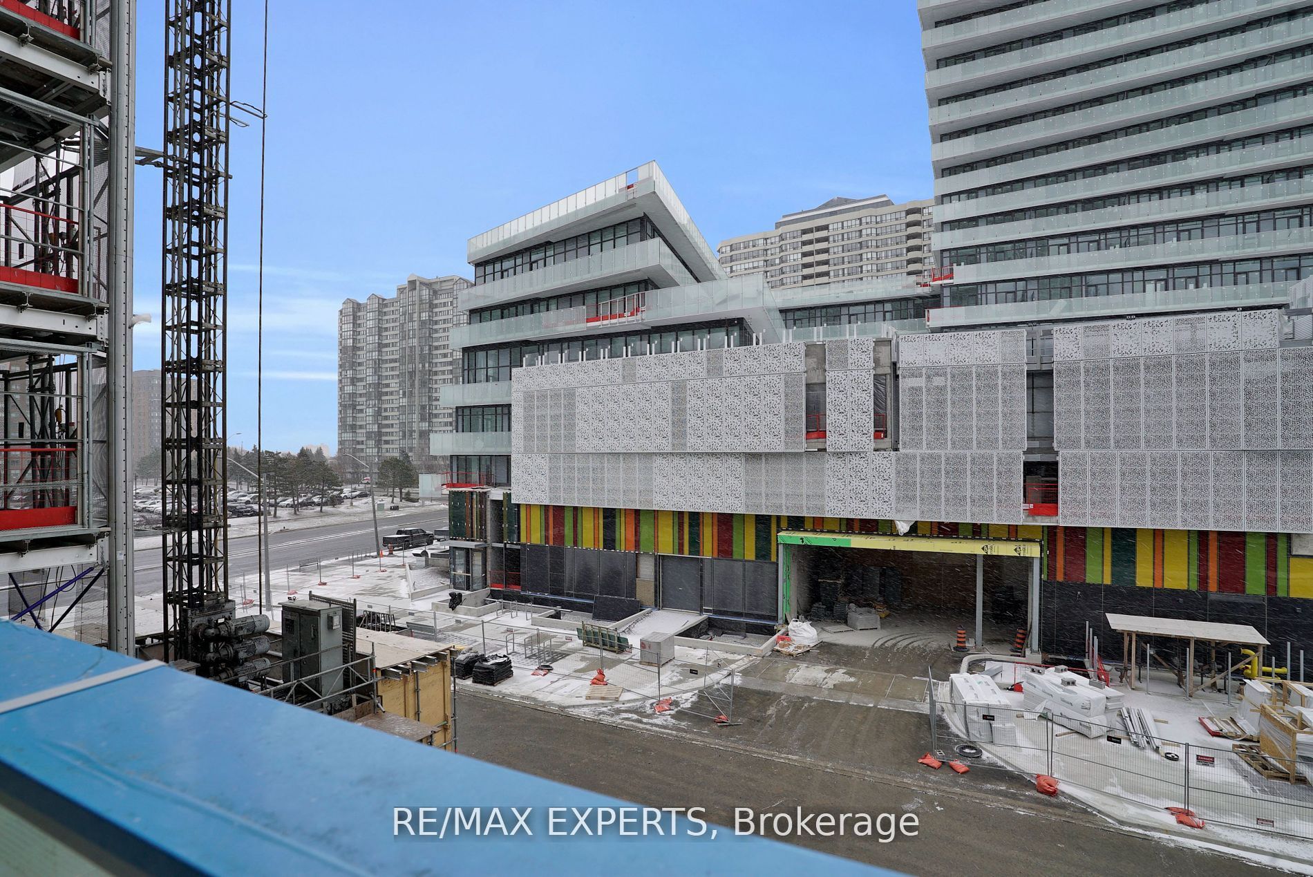 3900 Confederation Parkway #225