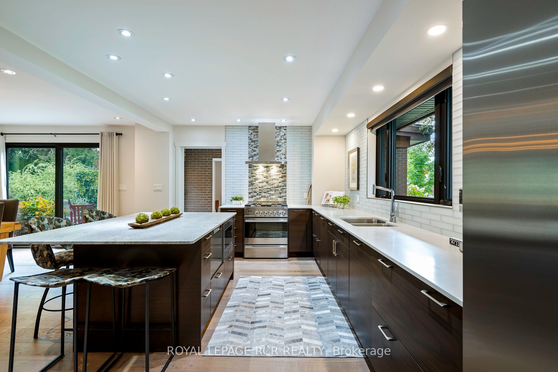 20 Faulkner St