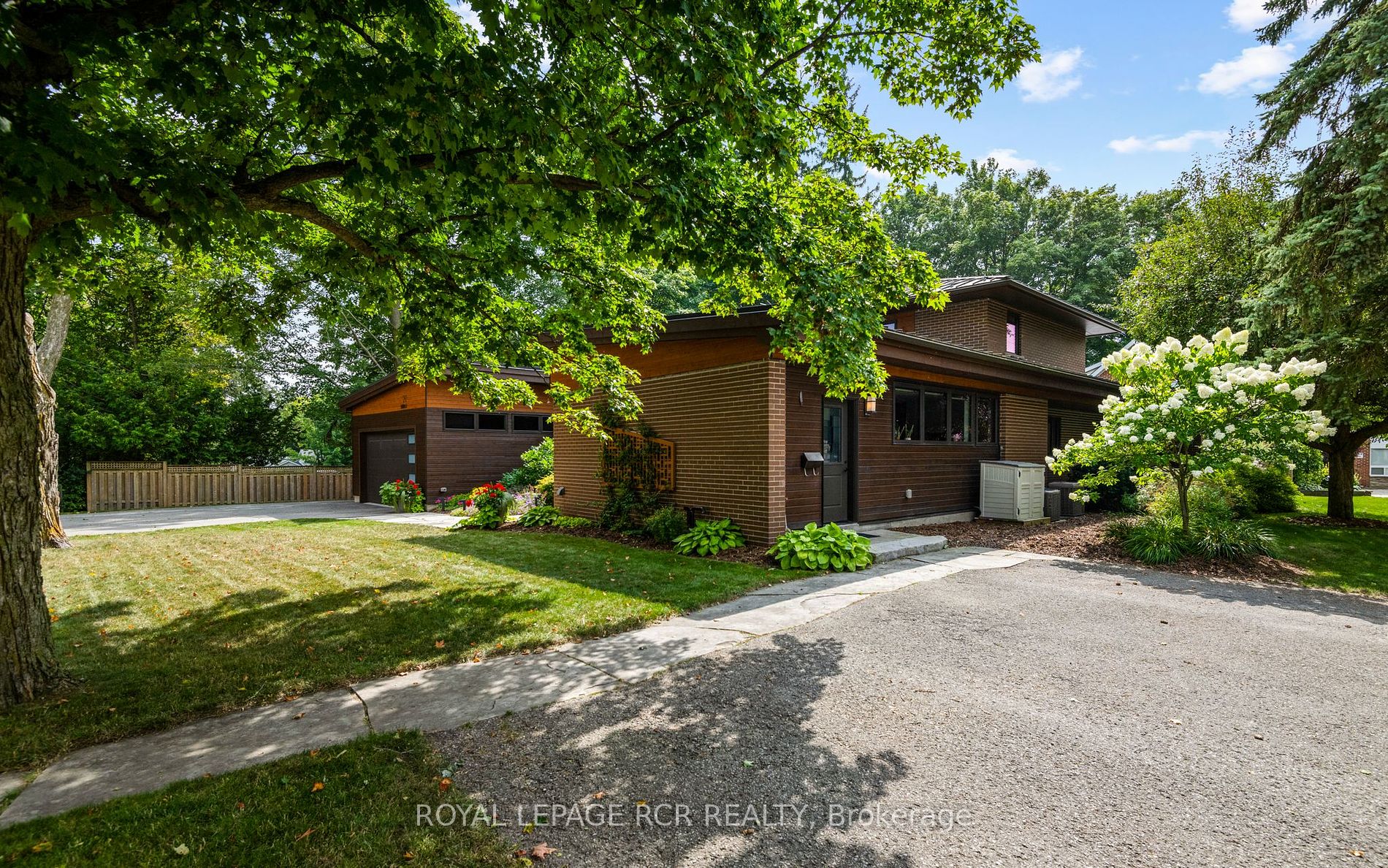 20 Faulkner St
