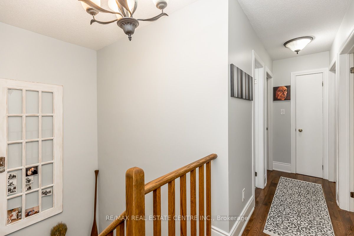 90 Lawrence Ave, #96