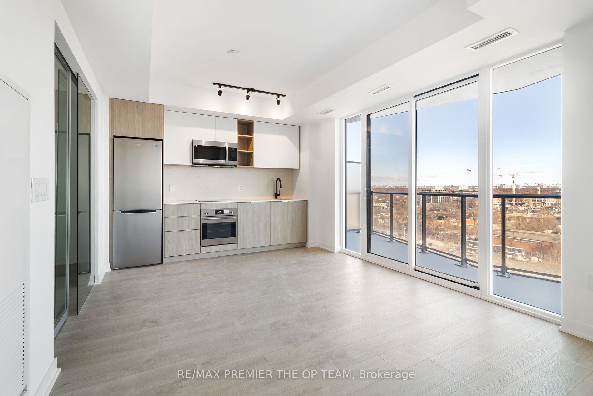36 Zorra Street #1007