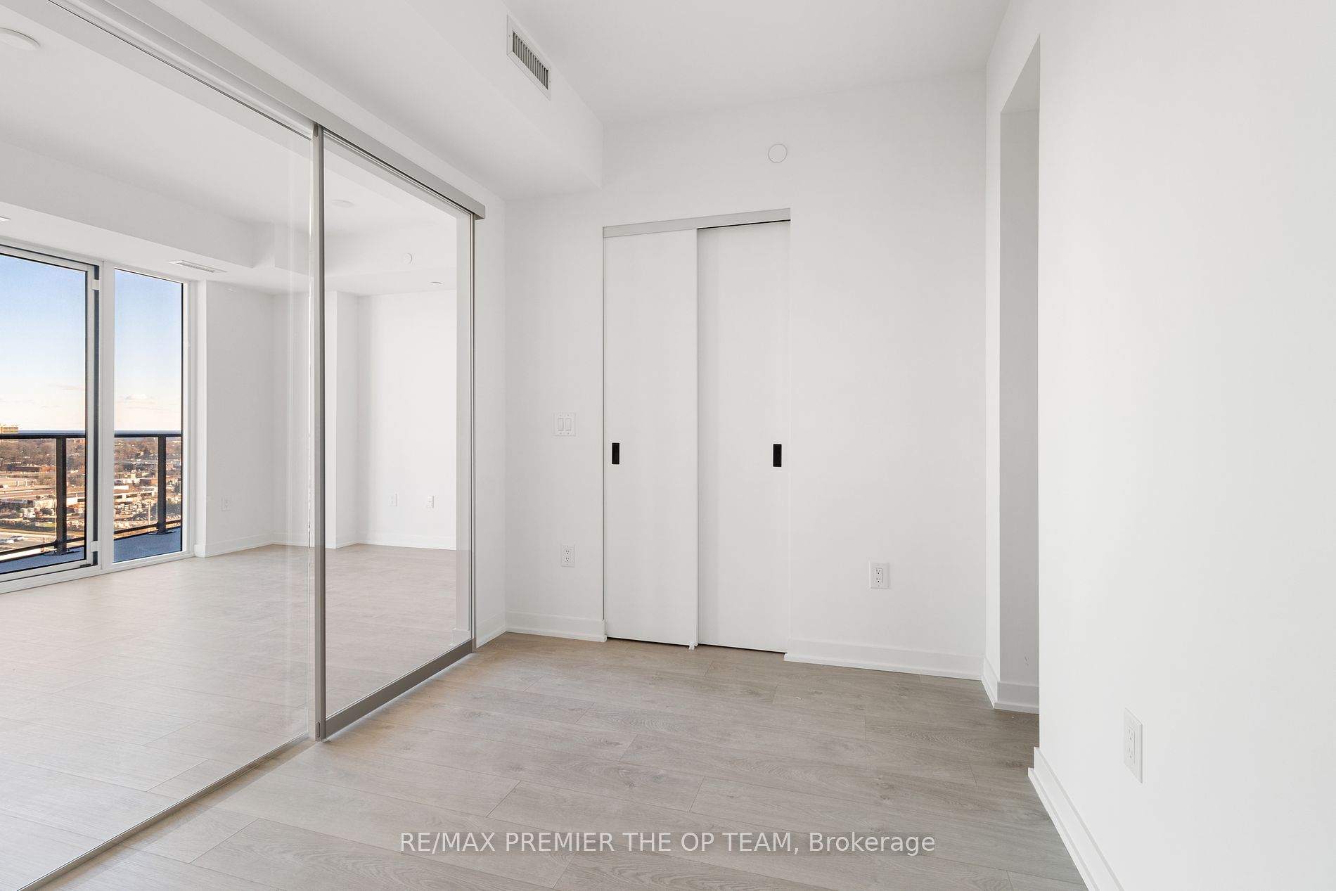 36 Zorra Street #1007