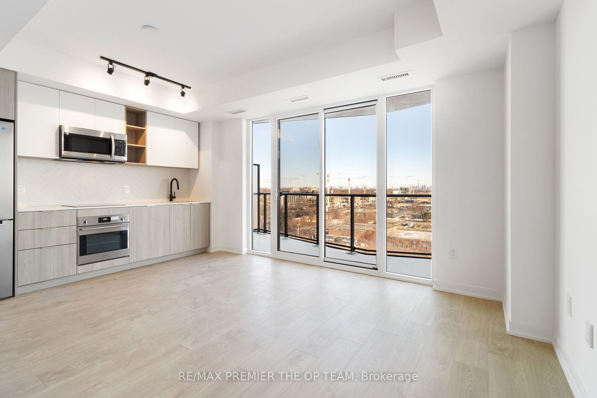 36 Zorra Street #1007