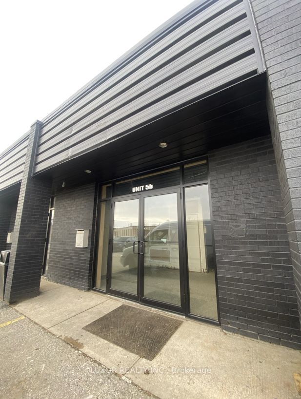 126 Millwick Dr, #5B