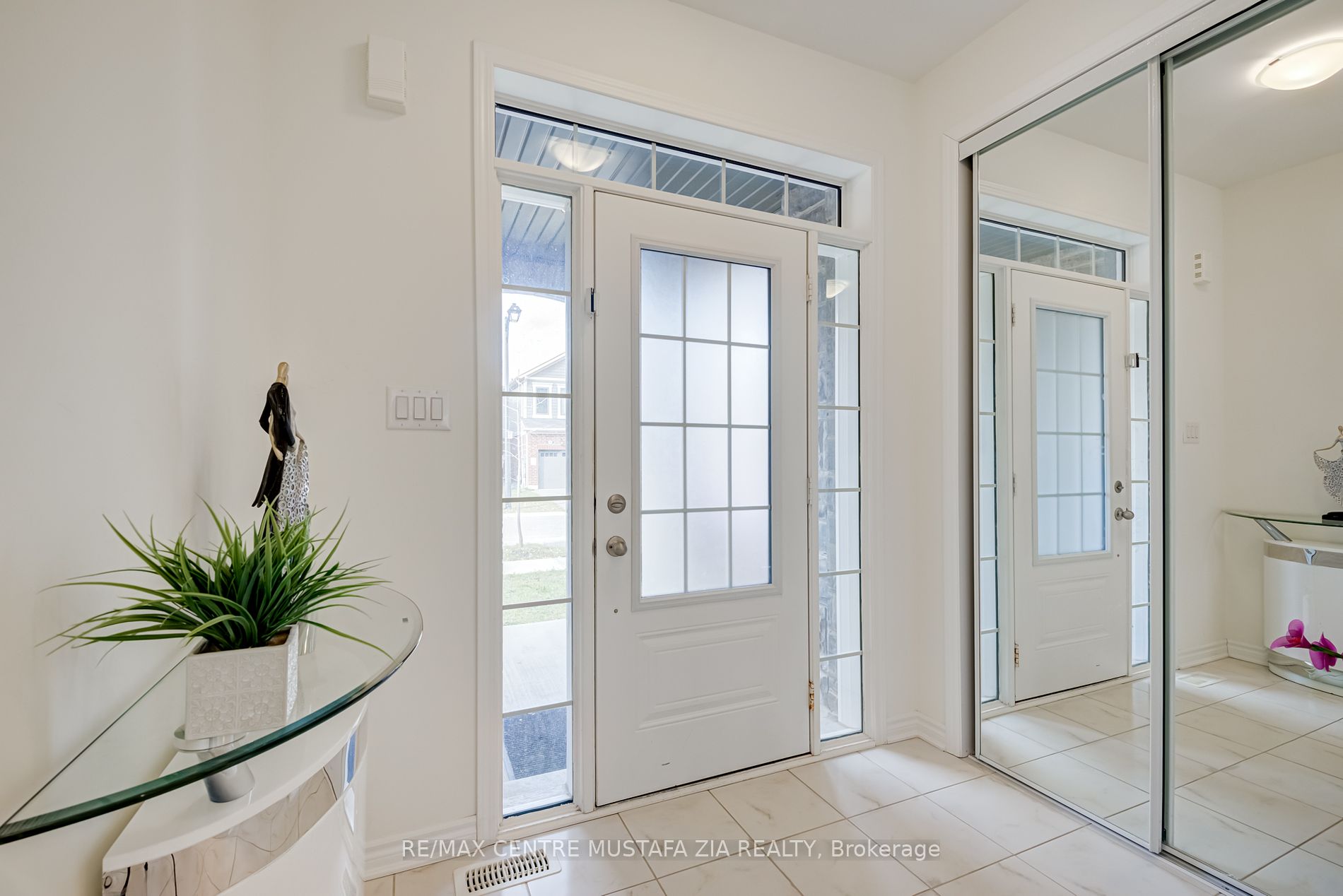 589 Juneberry Crt