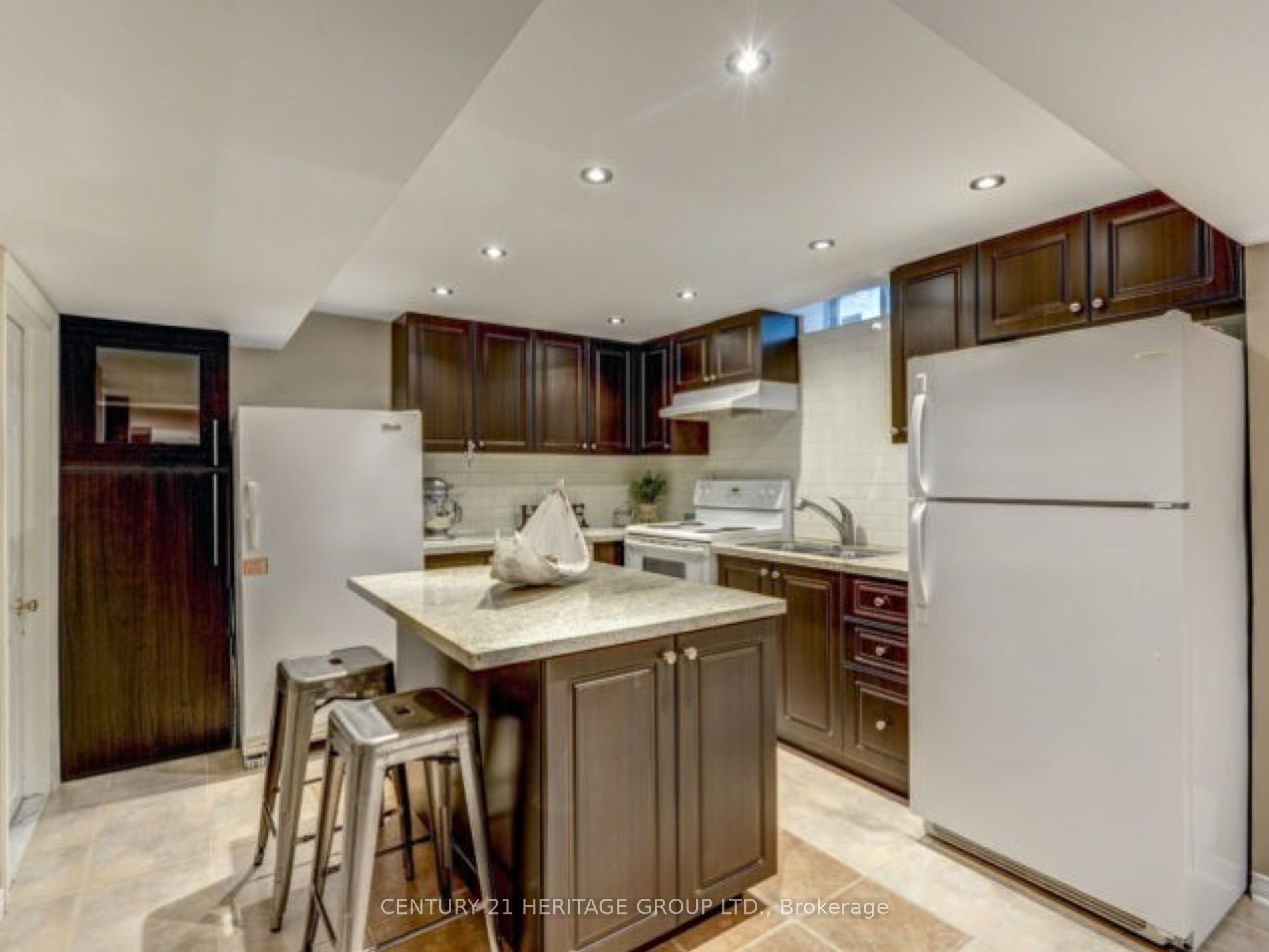 45 Taylorwood Ave