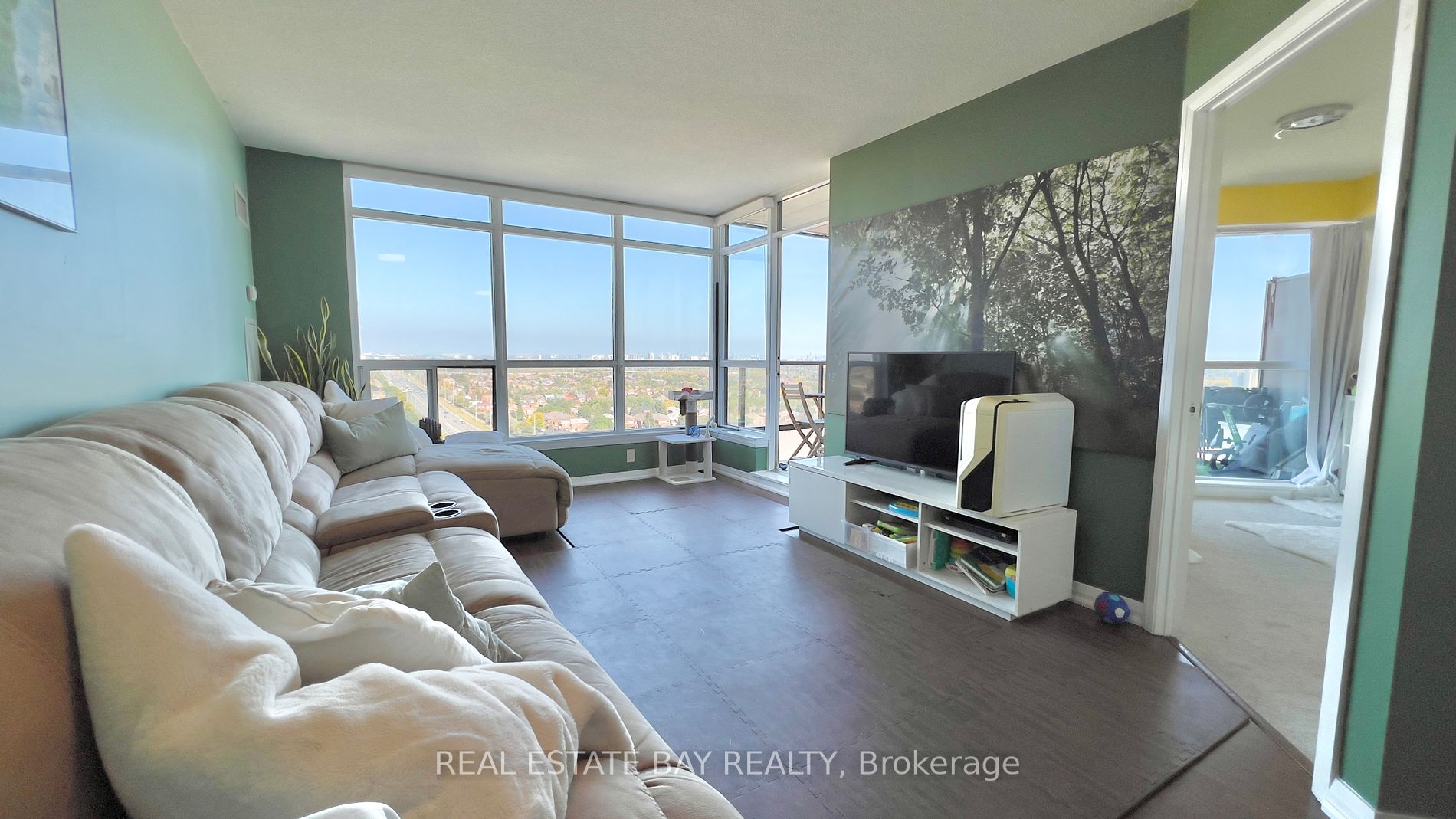220 Forum Dr, #1313