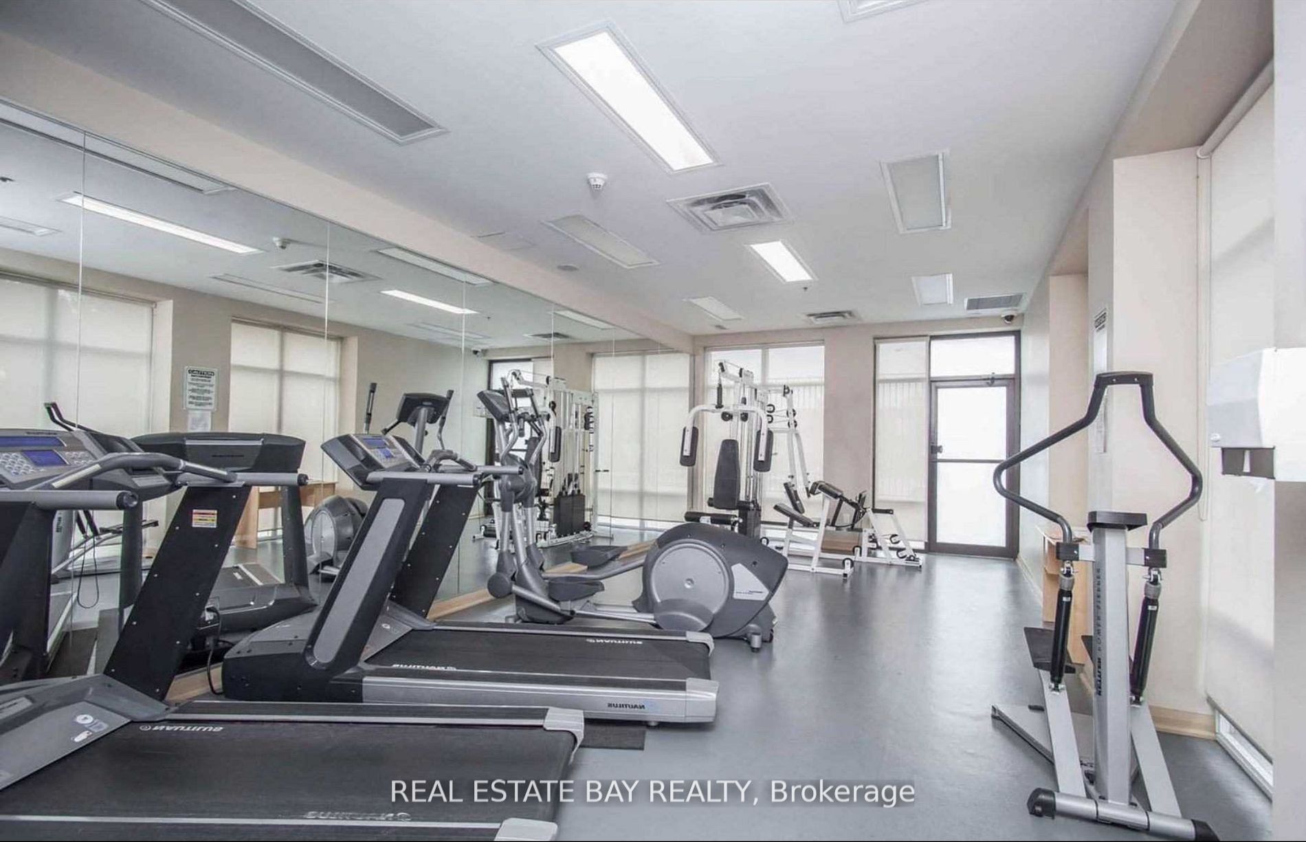 220 Forum Dr, #1313