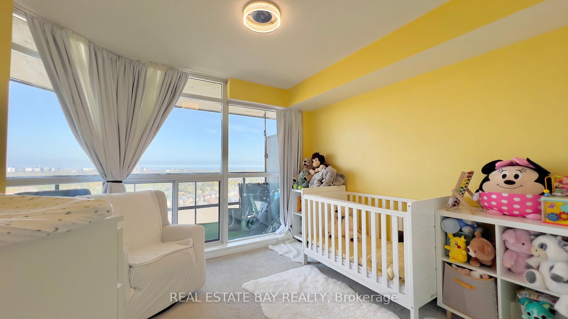 220 Forum Dr, #1313