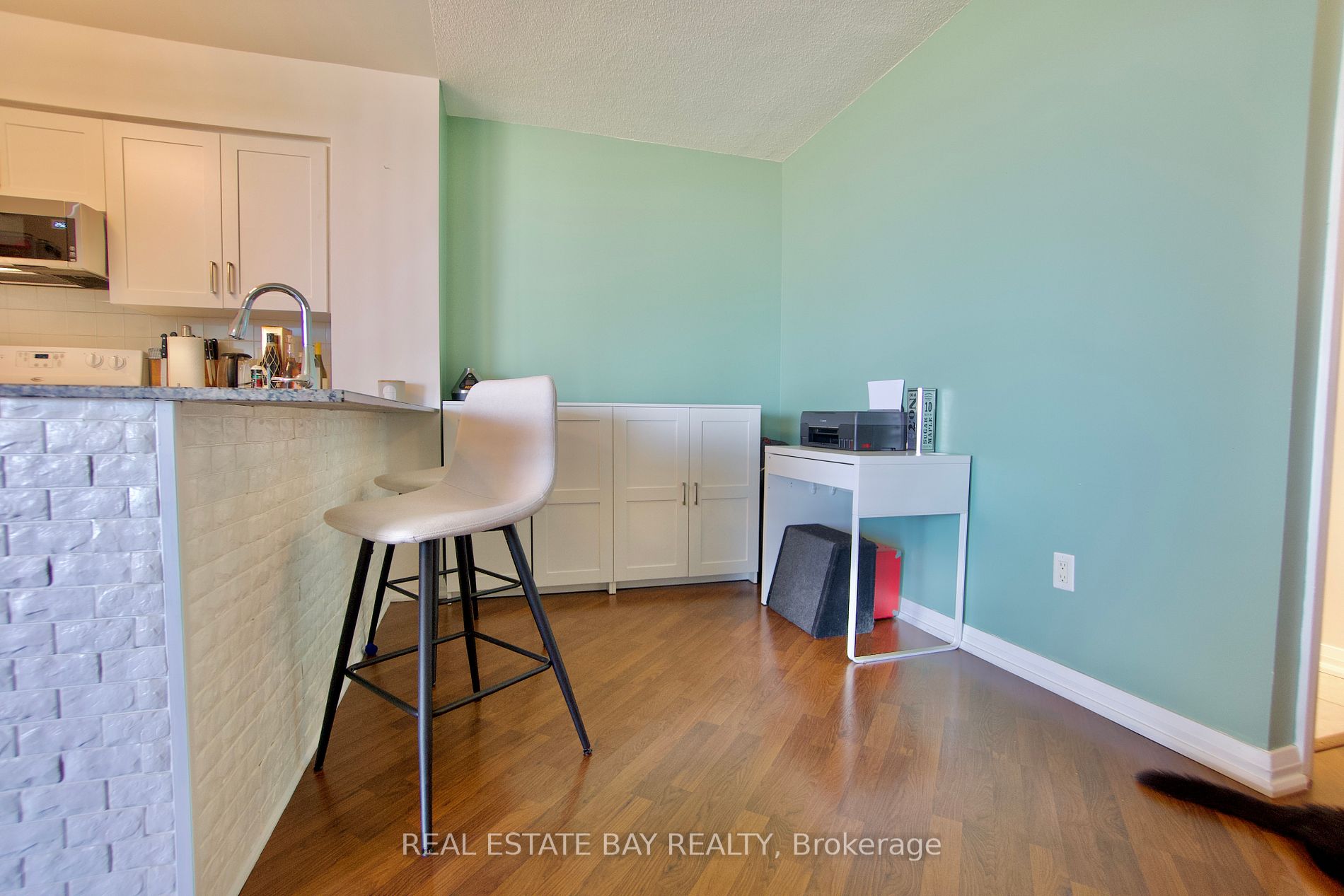 220 Forum Dr, #1313