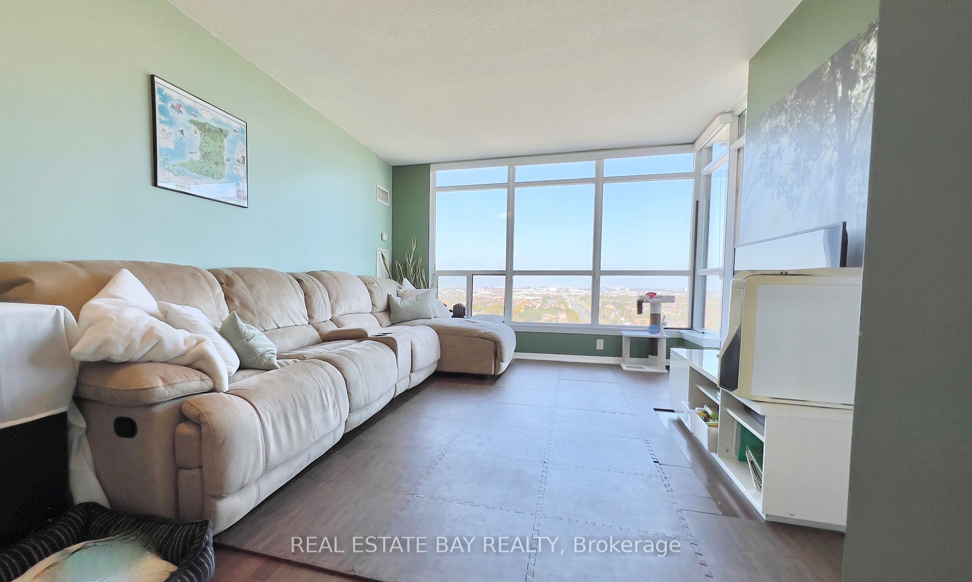 220 Forum Dr, #1313