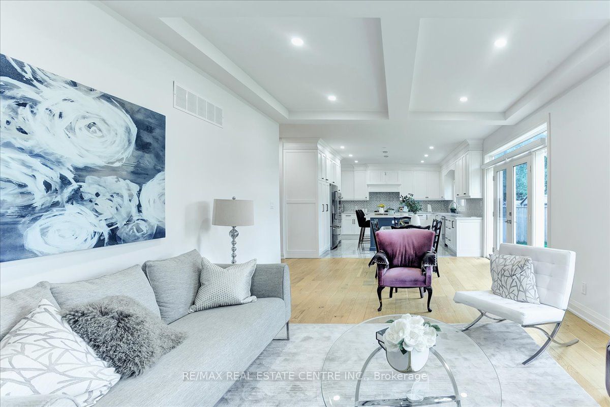 89 Anne Boulevard