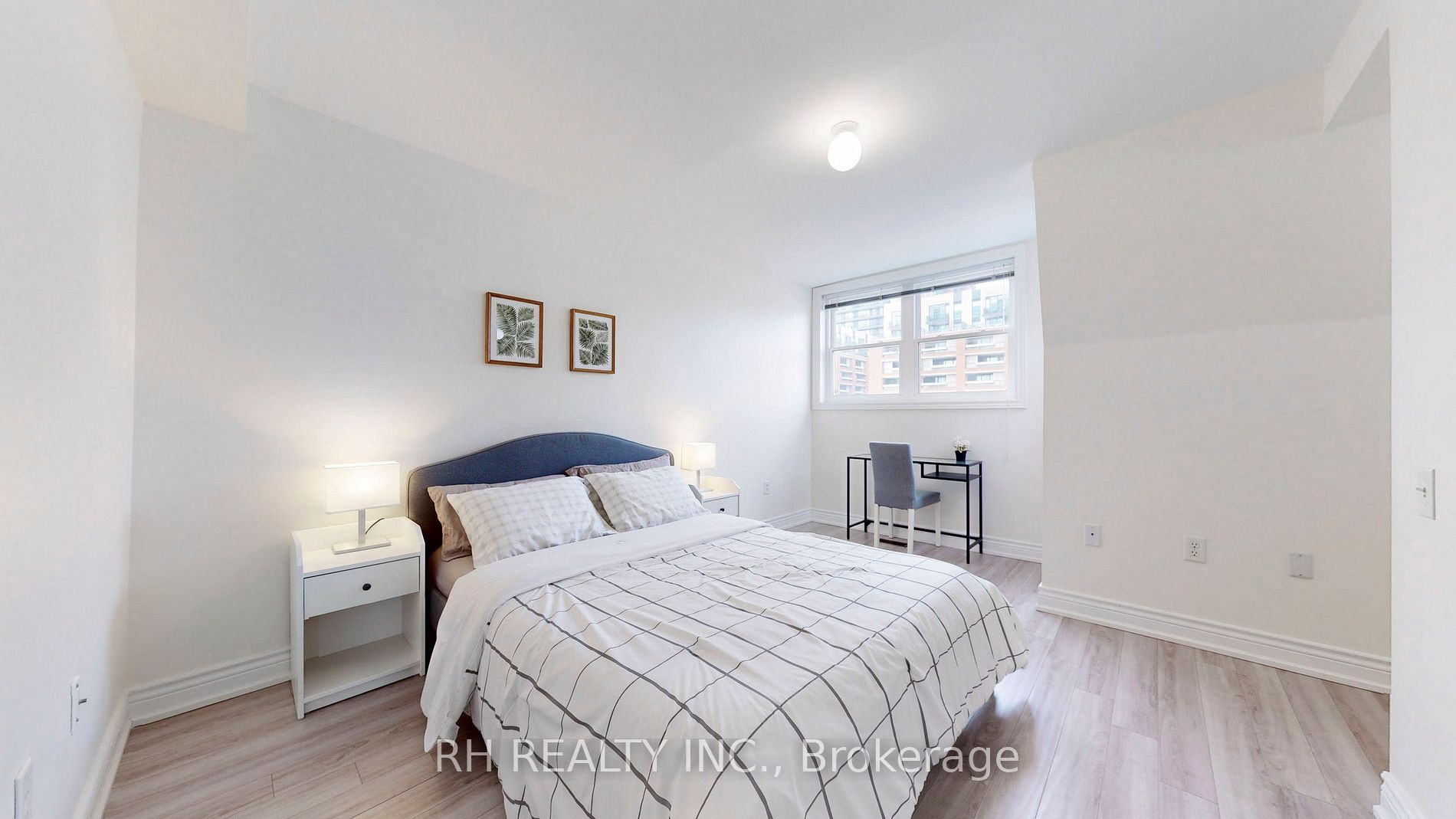 760 Lawrence Ave W, #79