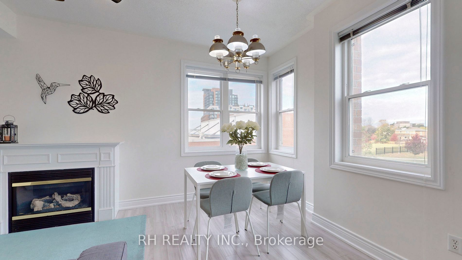 760 Lawrence Ave W, #79