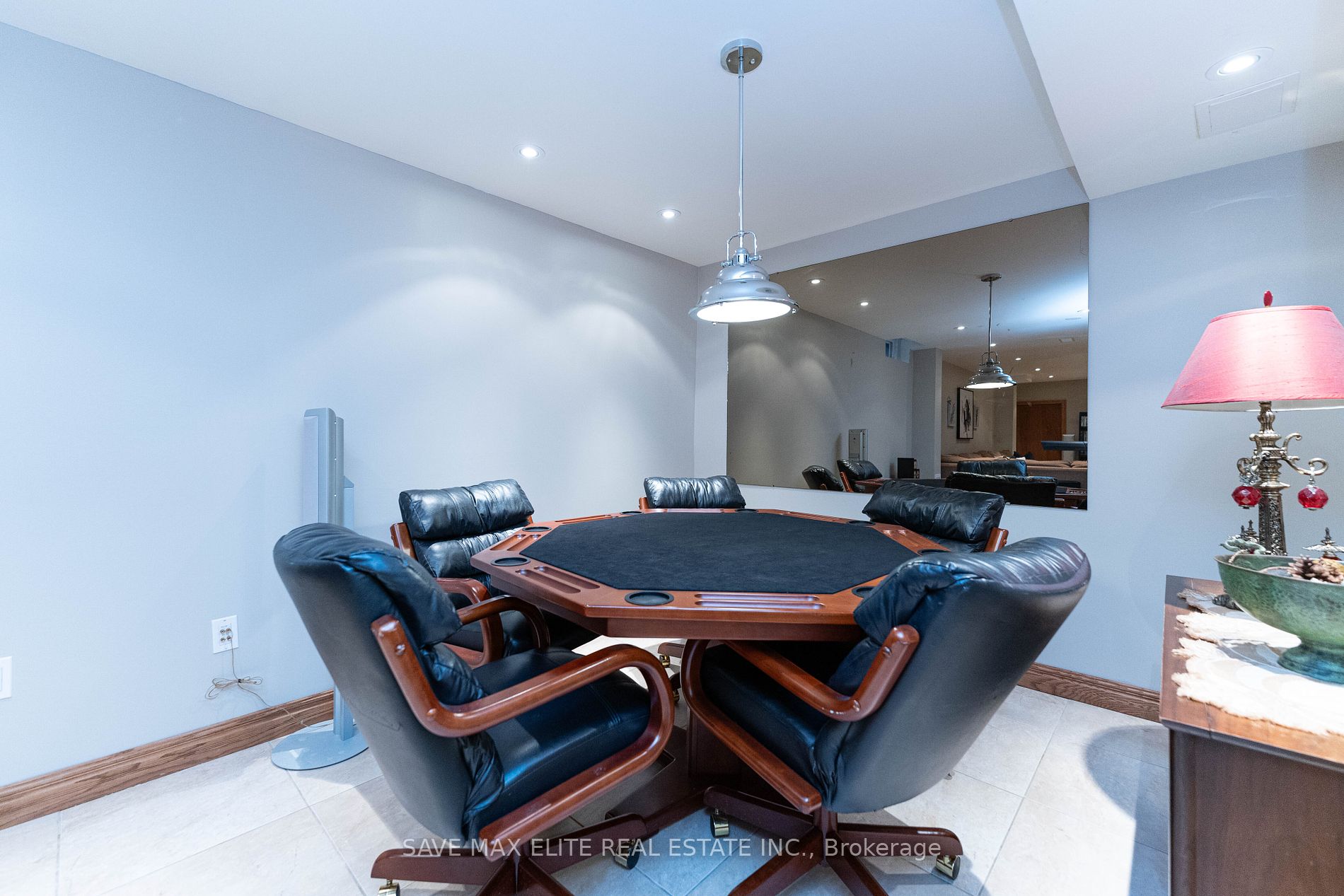169 Kingsbridge Garden Circ