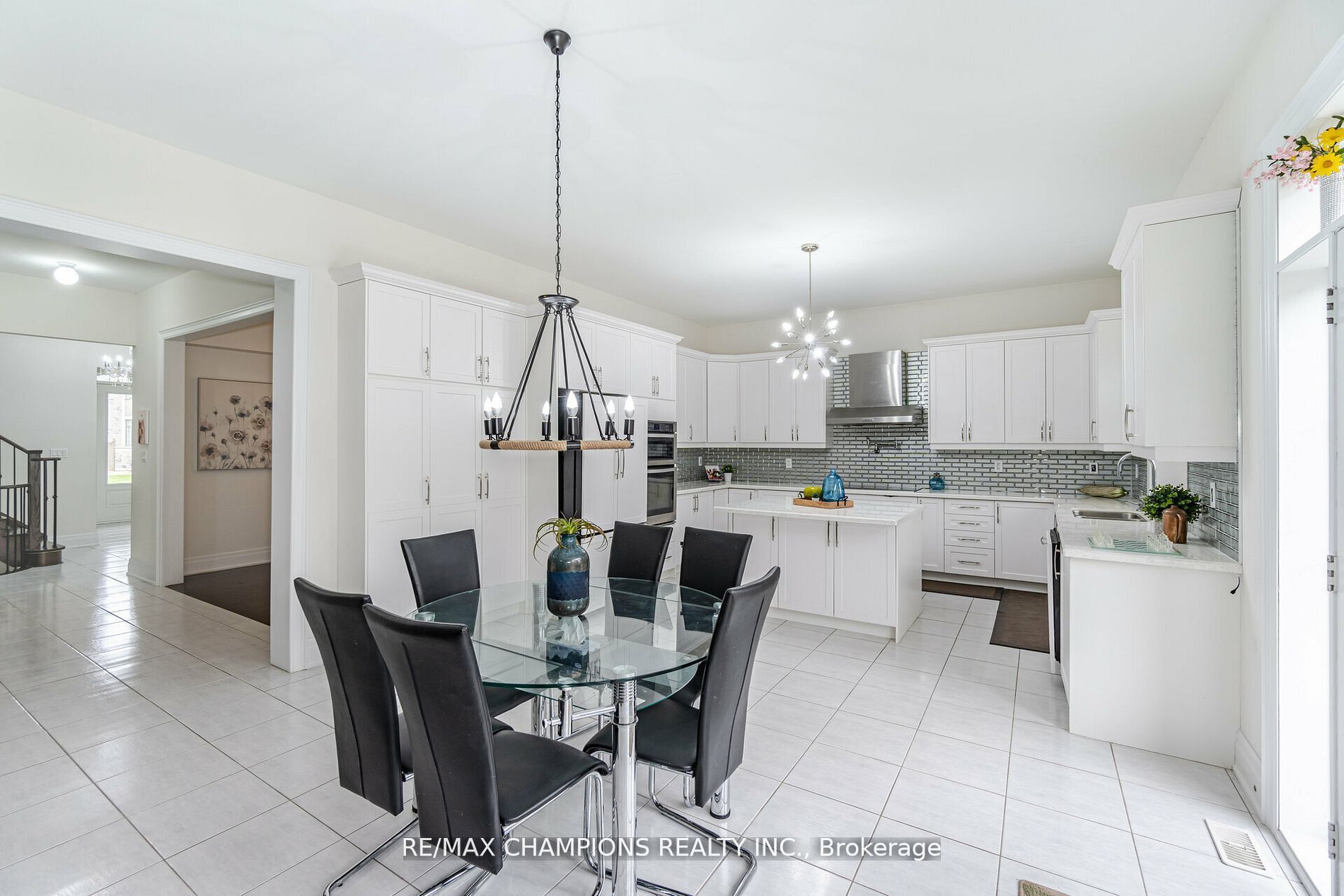 22 Hertonia St