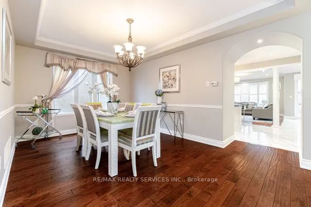 449 Coombs Court S