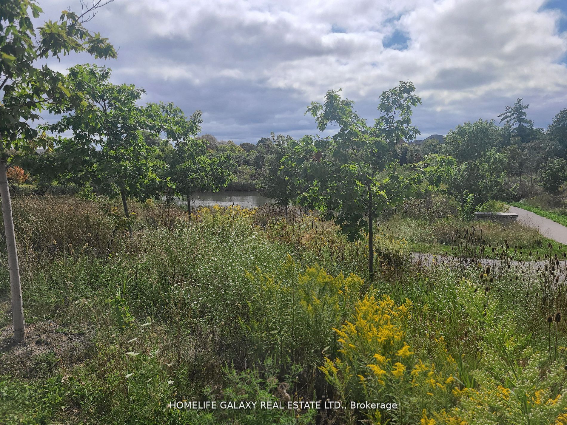 1 Beckenrose Court, #108