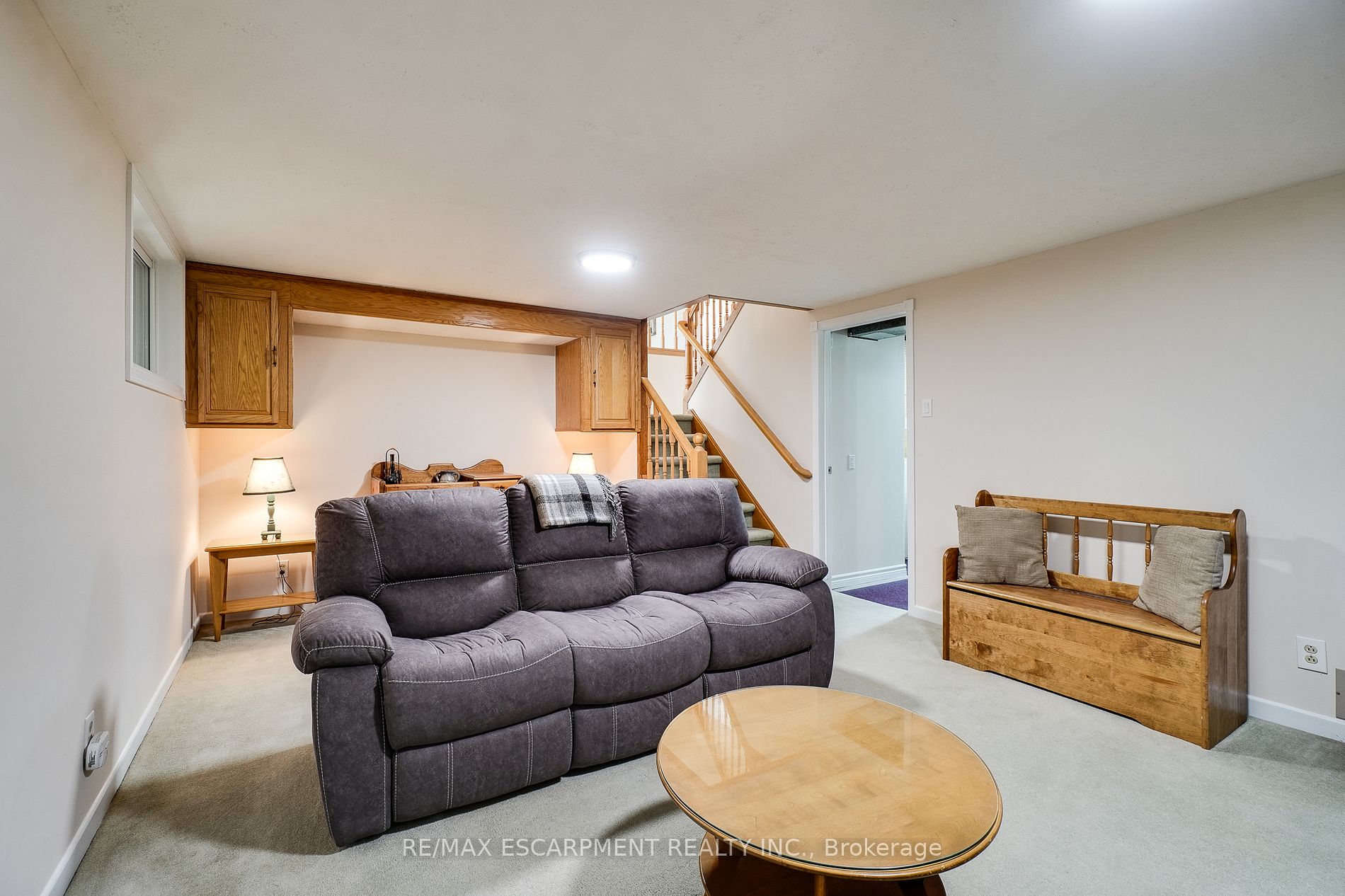 3467 Geneva Pl