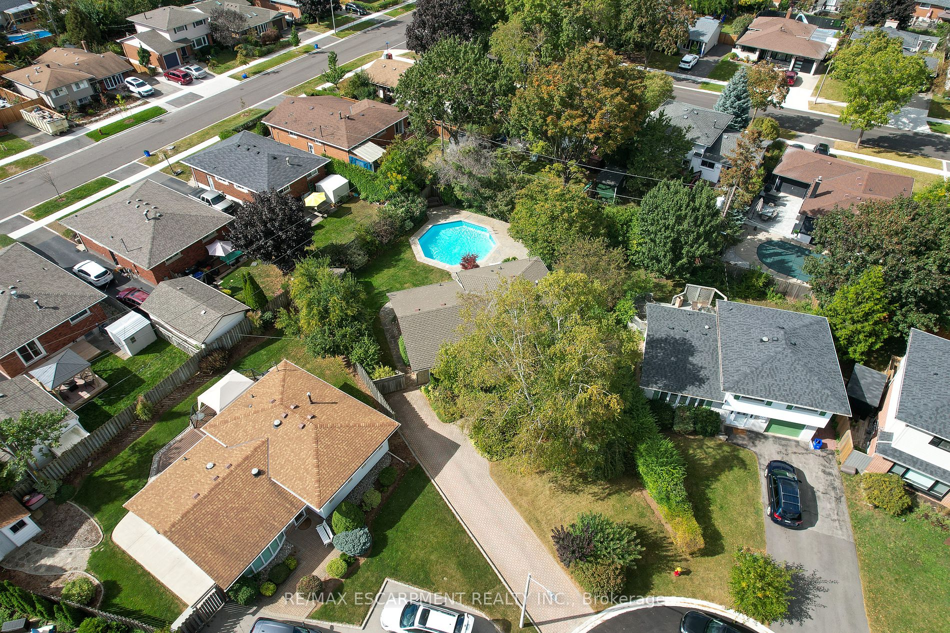3467 Geneva Pl