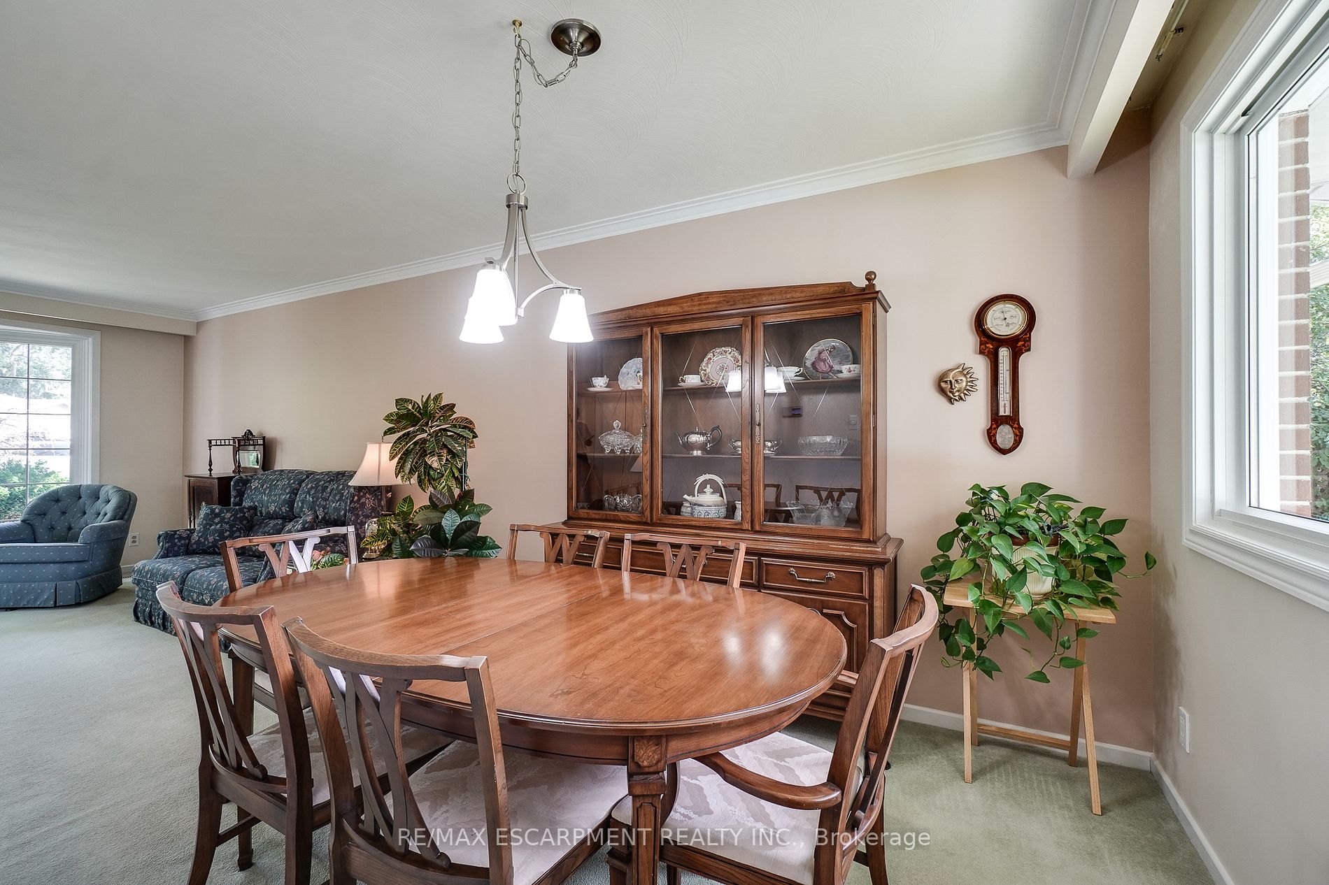 3467 Geneva Pl