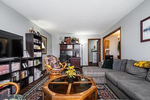 17 Knightsbridge Rd, #1910