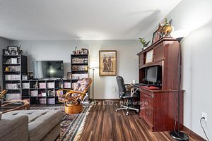 17 Knightsbridge Rd, #1910