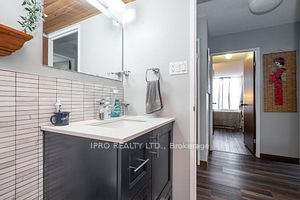 17 Knightsbridge Rd, #1910
