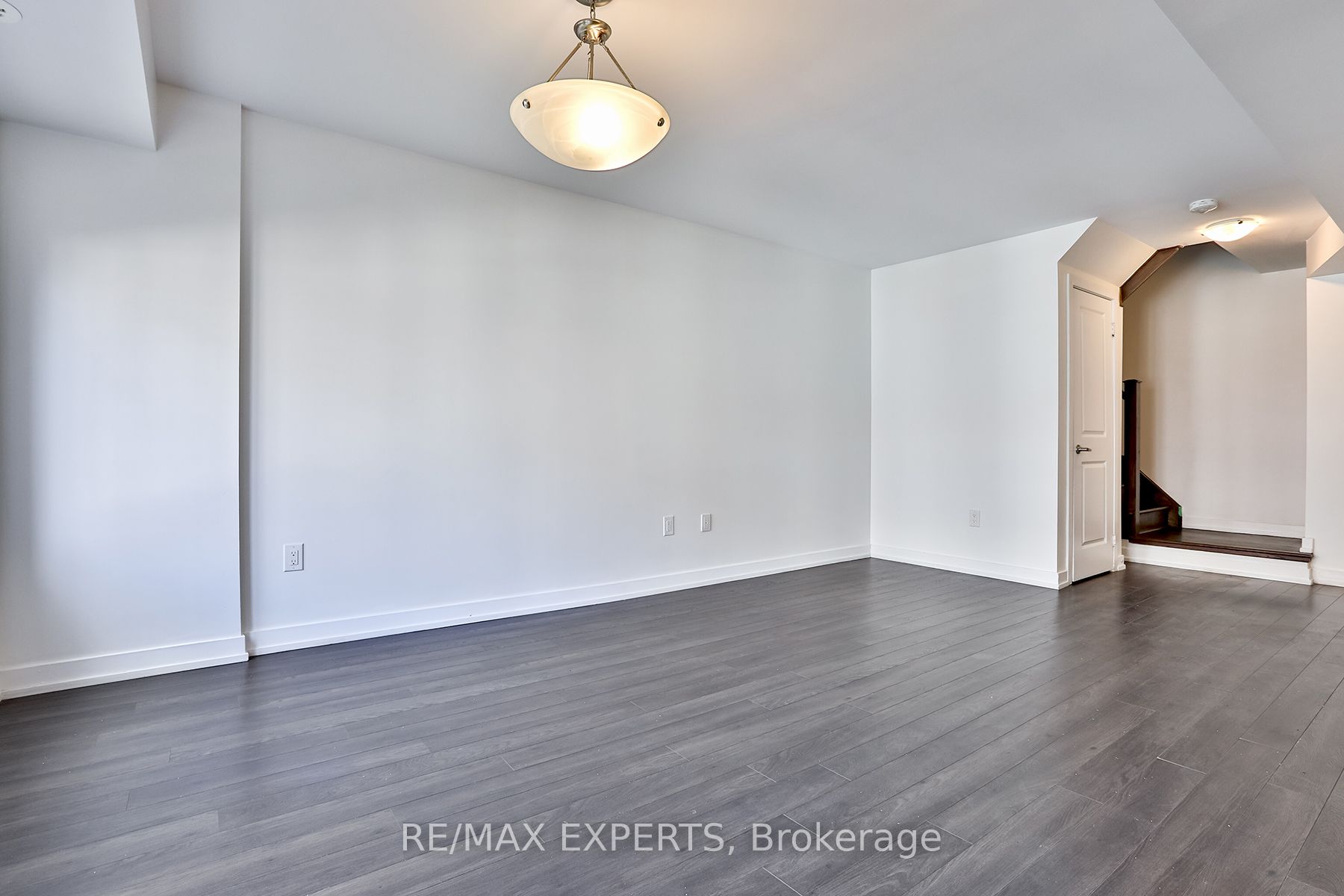 60 Parrotta Drive, #275