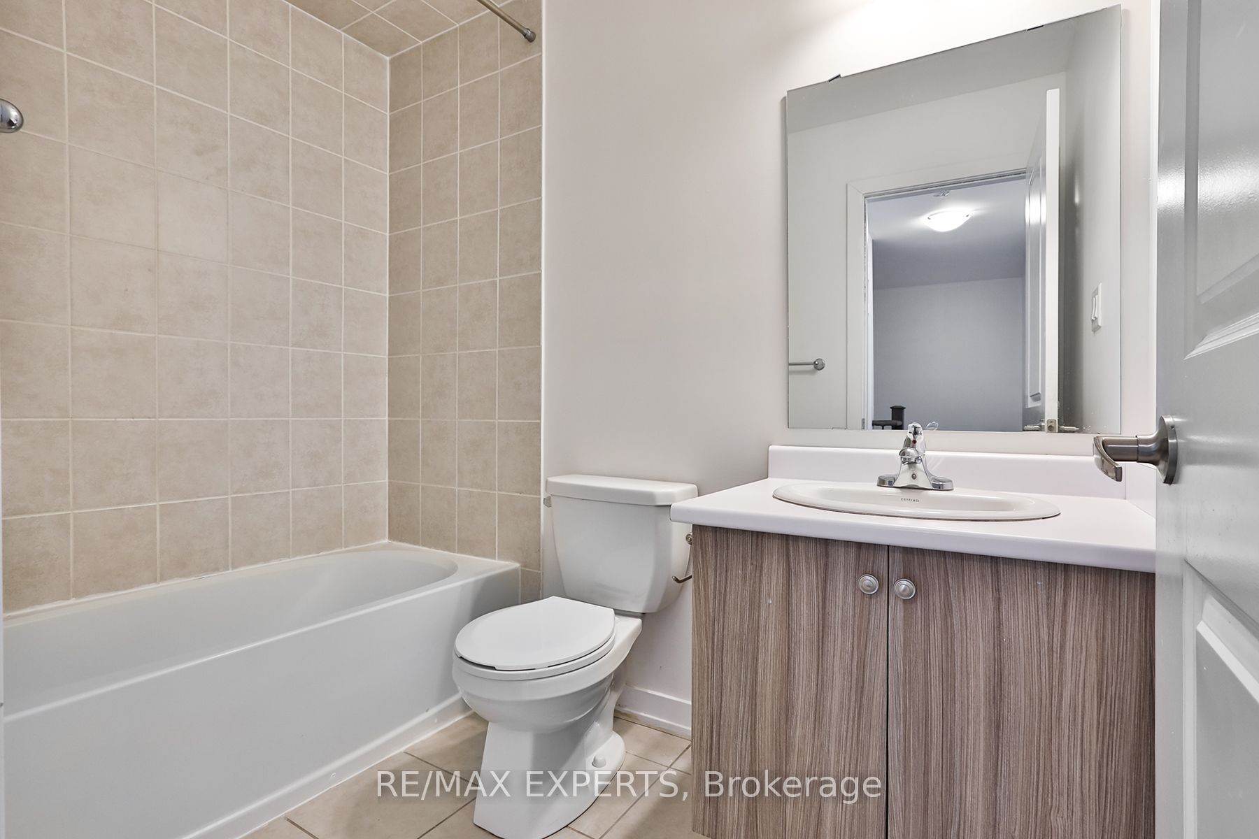 60 Parrotta Drive, #275