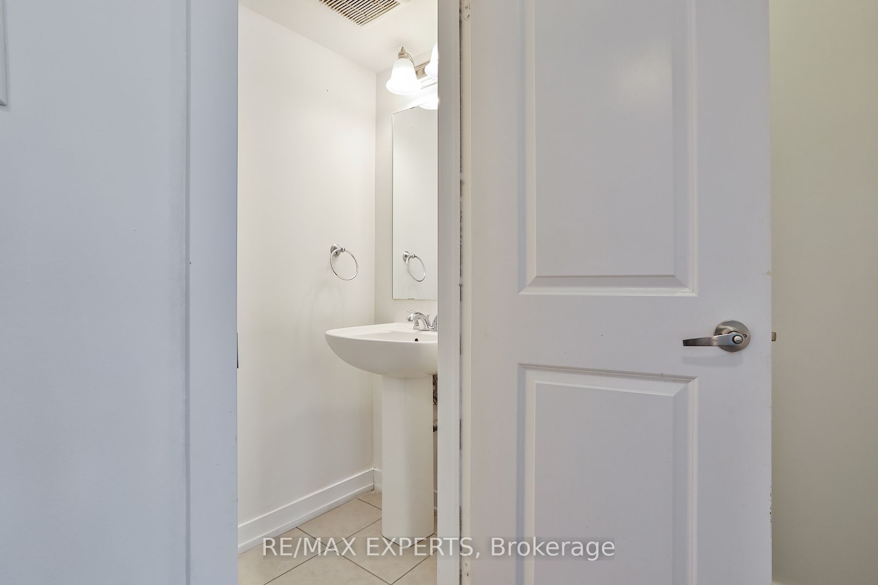 60 Parrotta Drive, #275