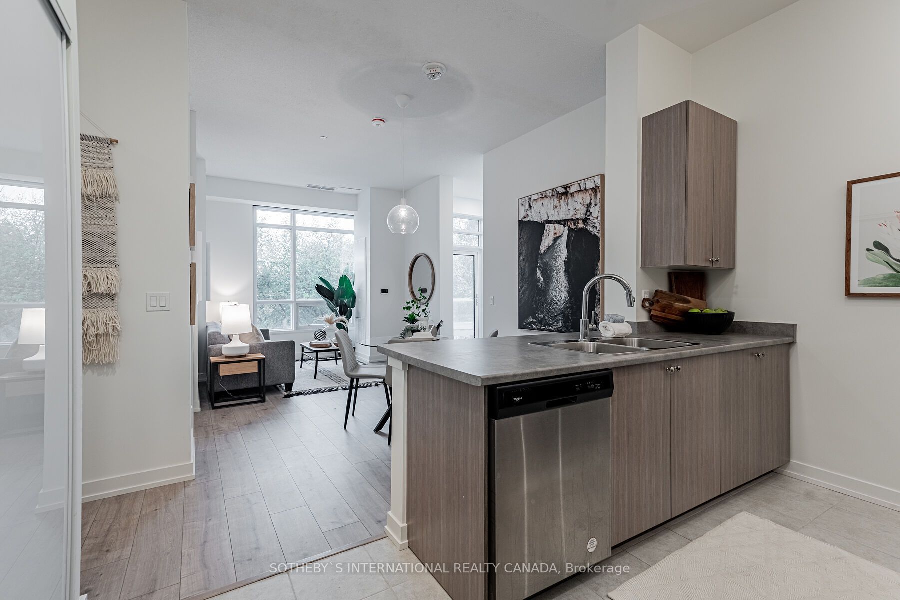 10 Wilby Cres, #106
