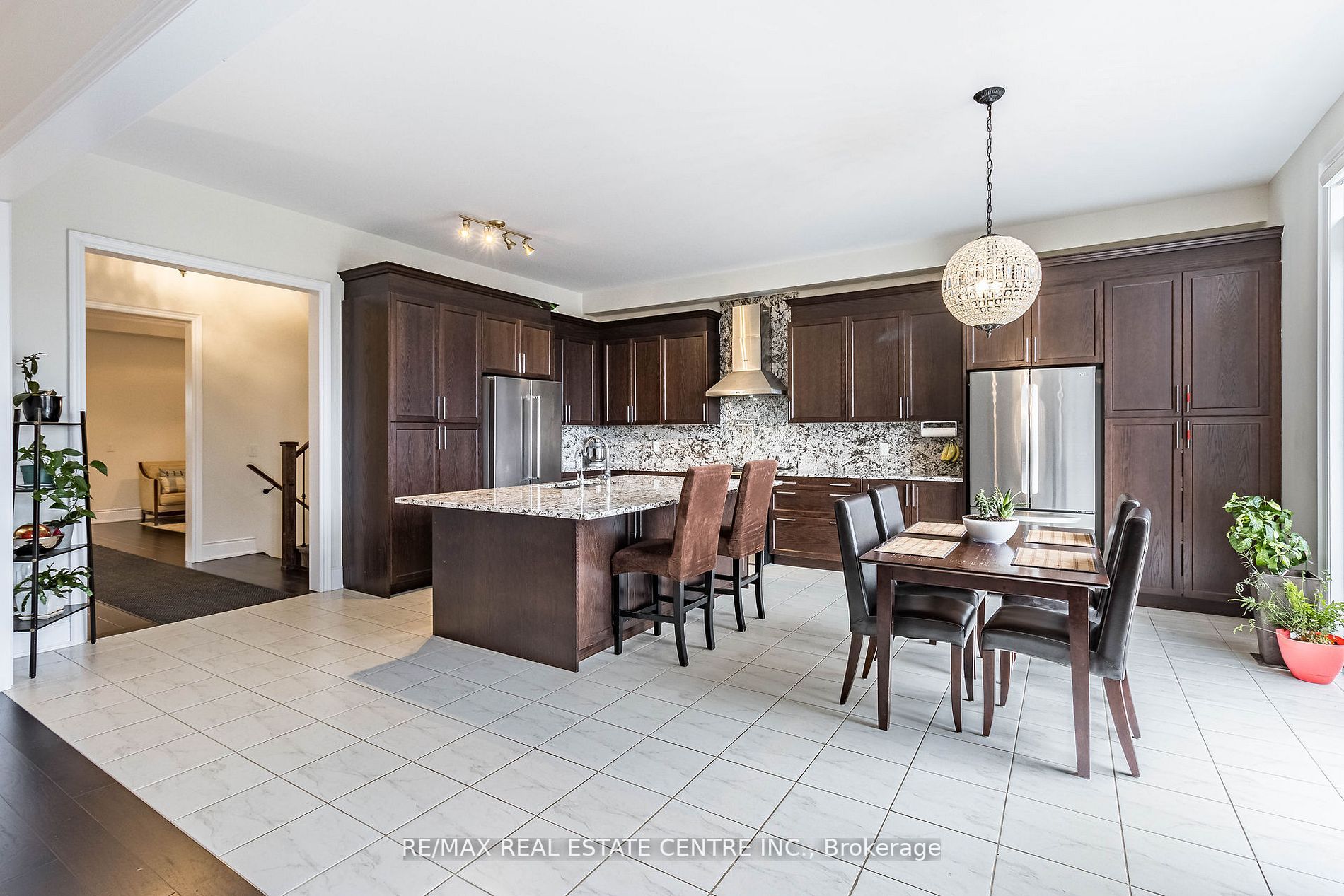 35 Arthur Griffin Cres