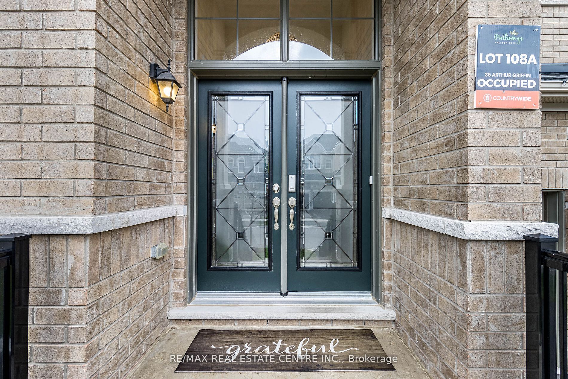 35 Arthur Griffin Cres