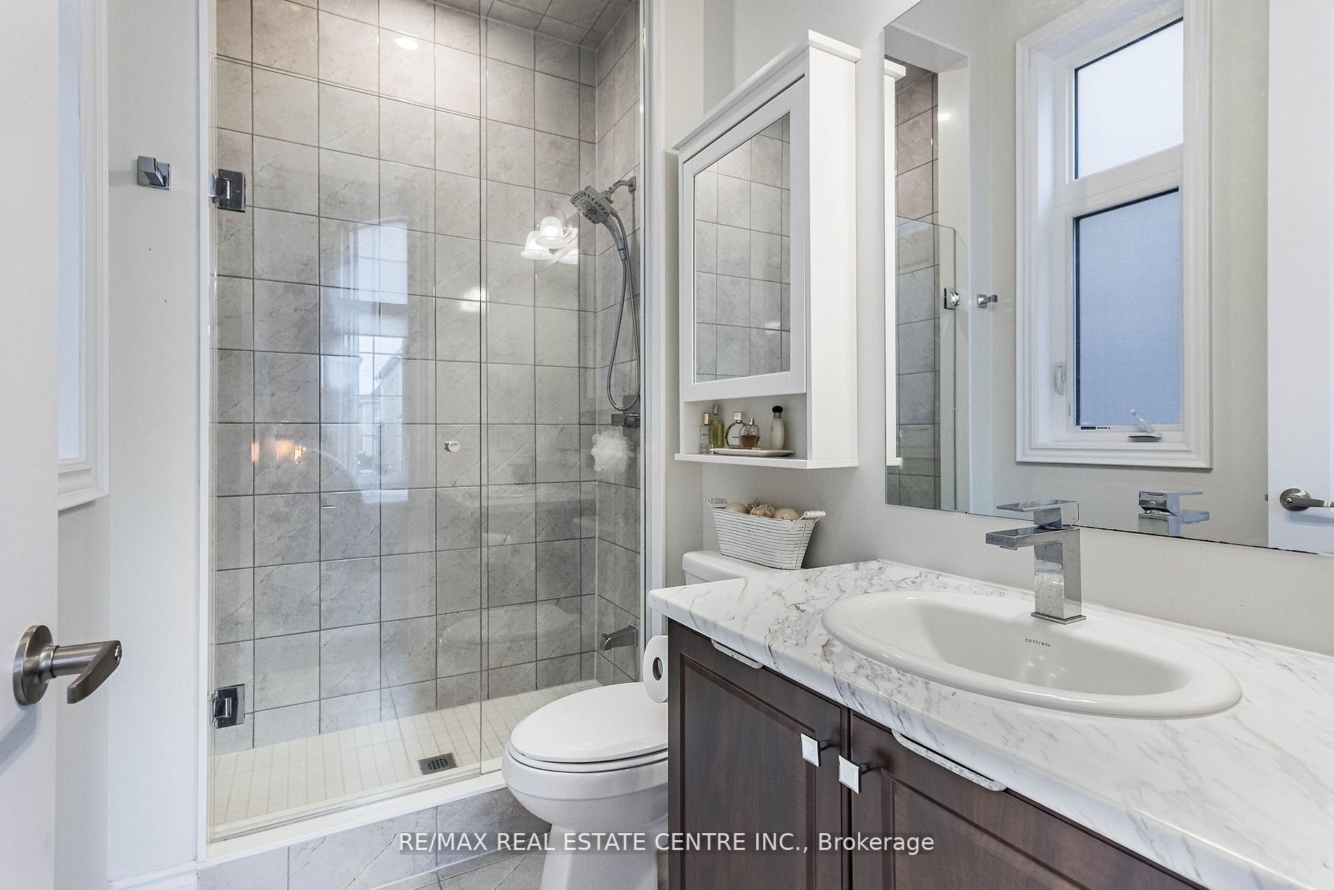 35 Arthur Griffin Cres