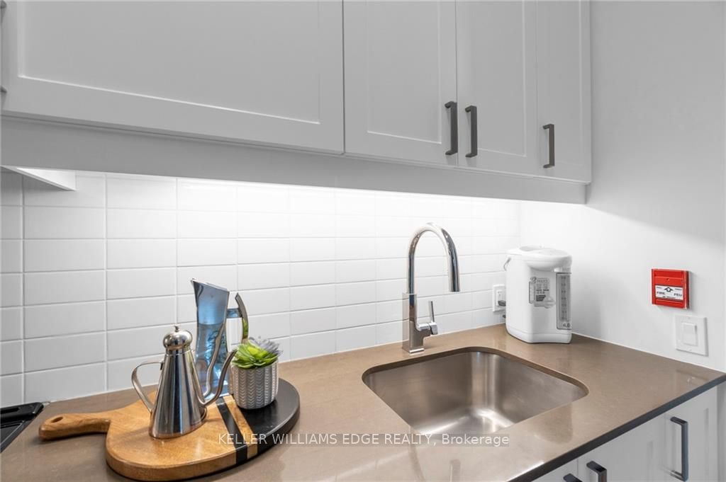 8 Nahani Way, #112