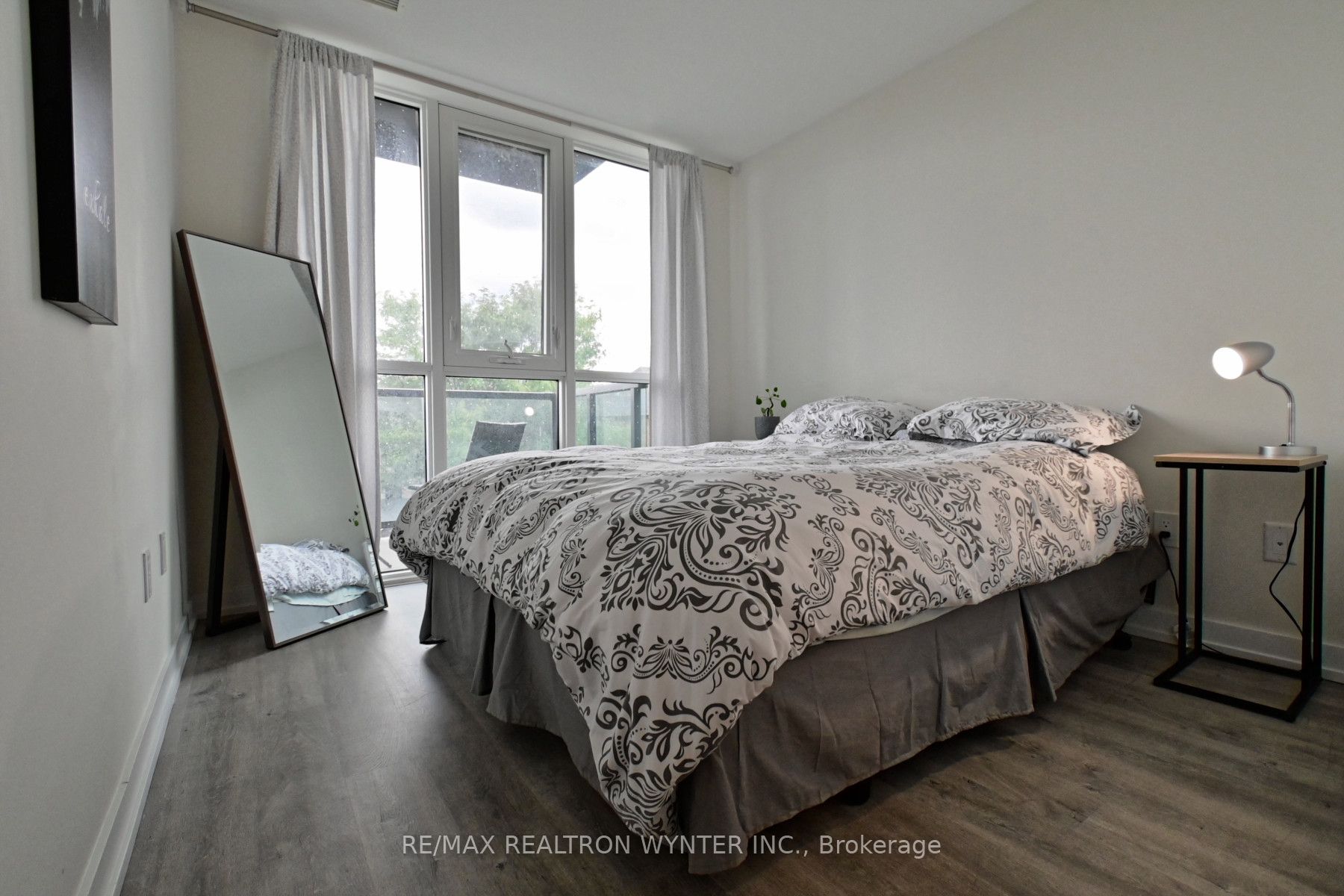 2300 St. Clair Ave W, #328