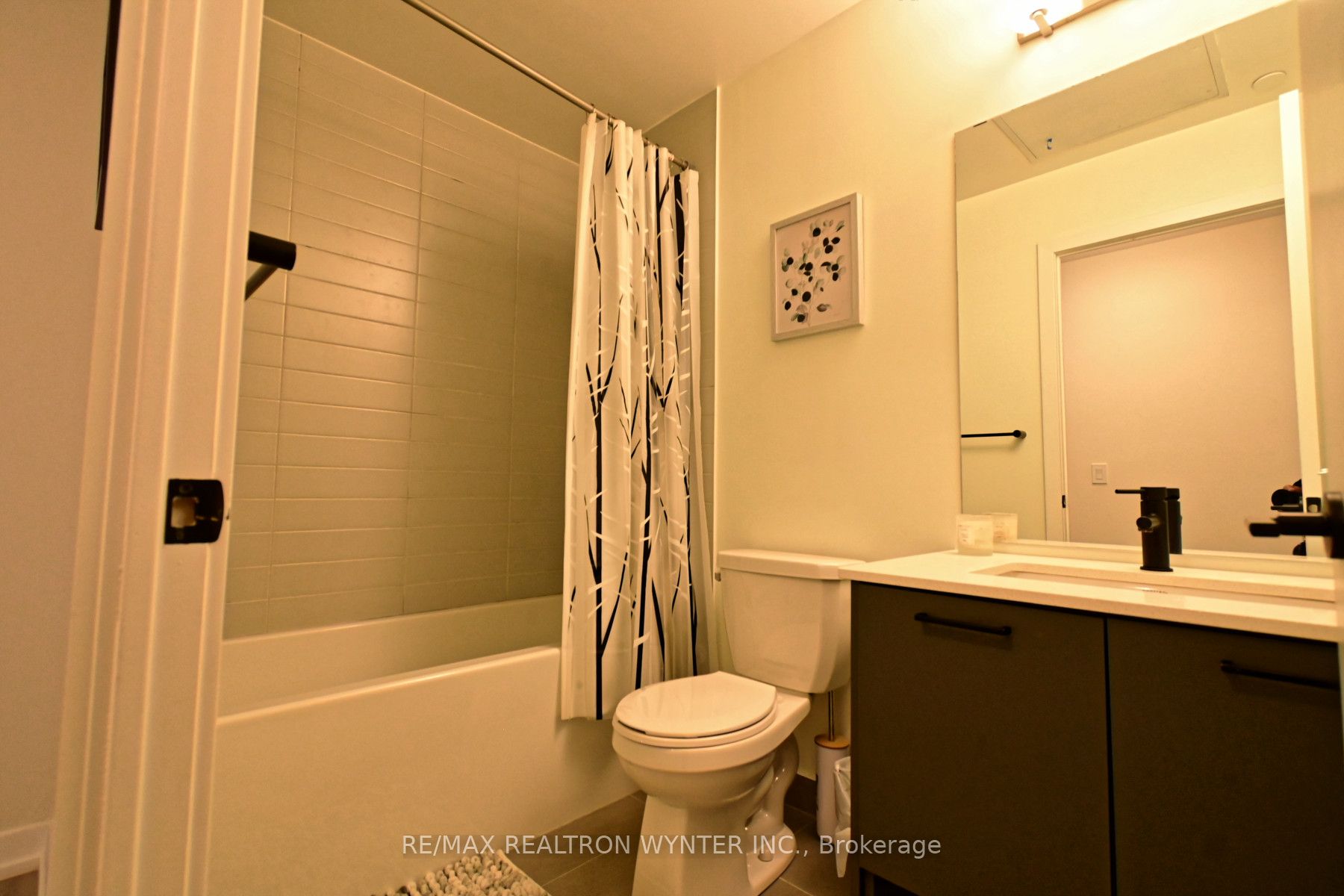 2300 St. Clair Ave W, #328