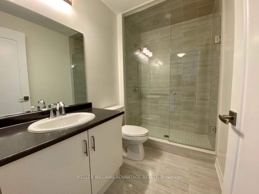 128 Grovewood Common, #214