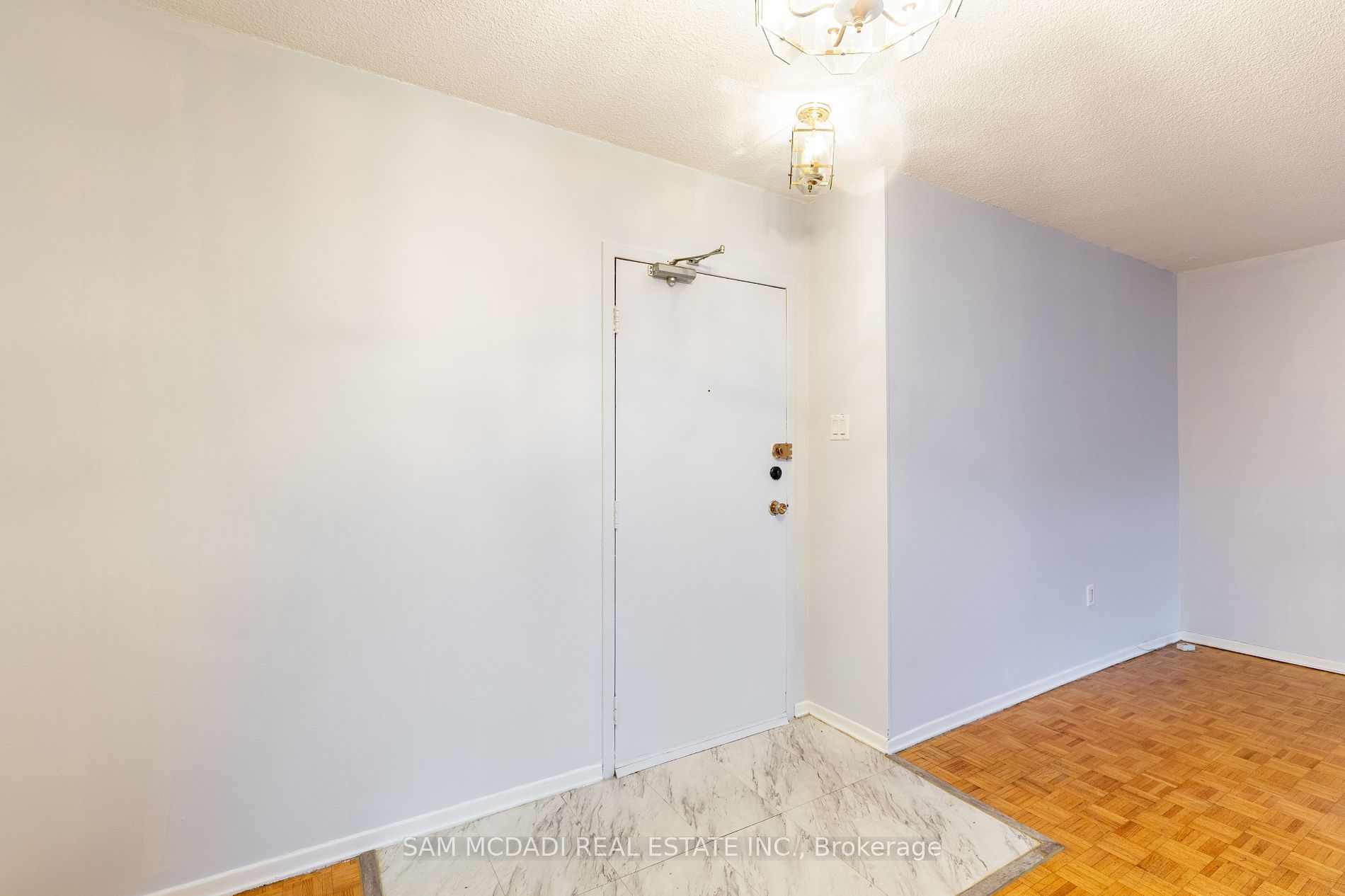 966 Inverhouse Drive #712