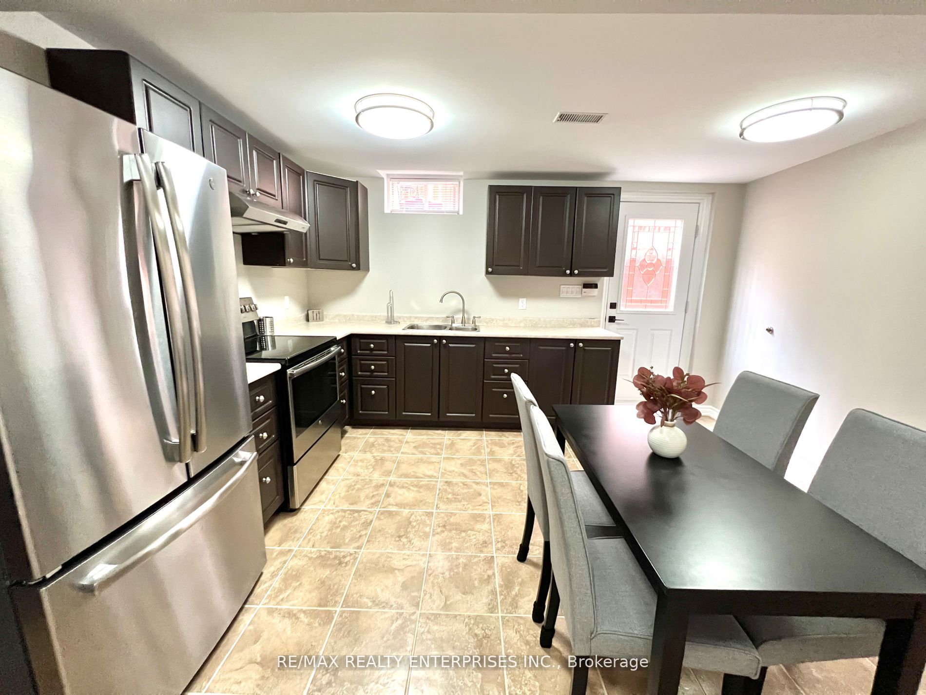 39 Terrastone Court, #Lower