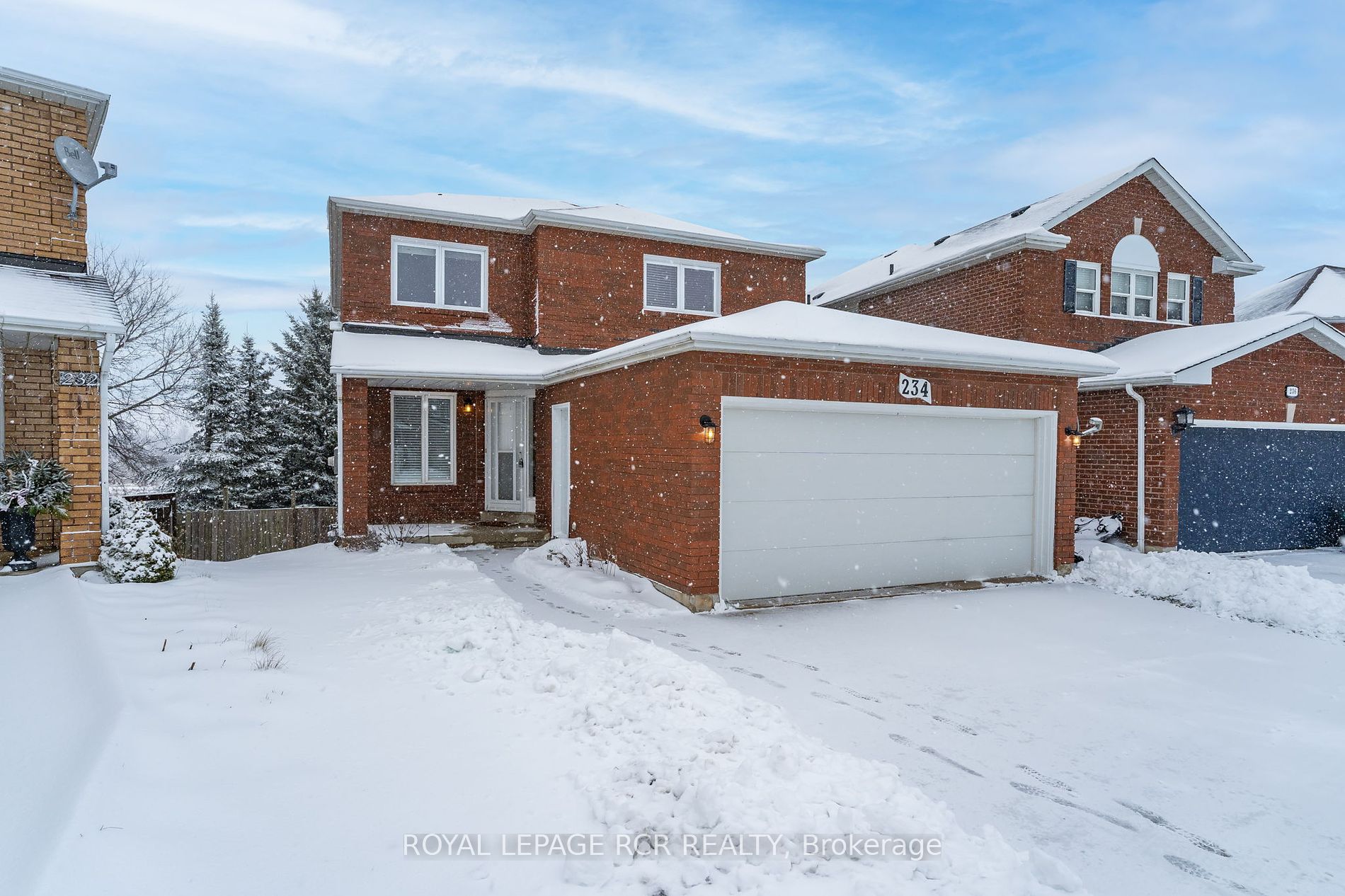 234 Howard Crescent