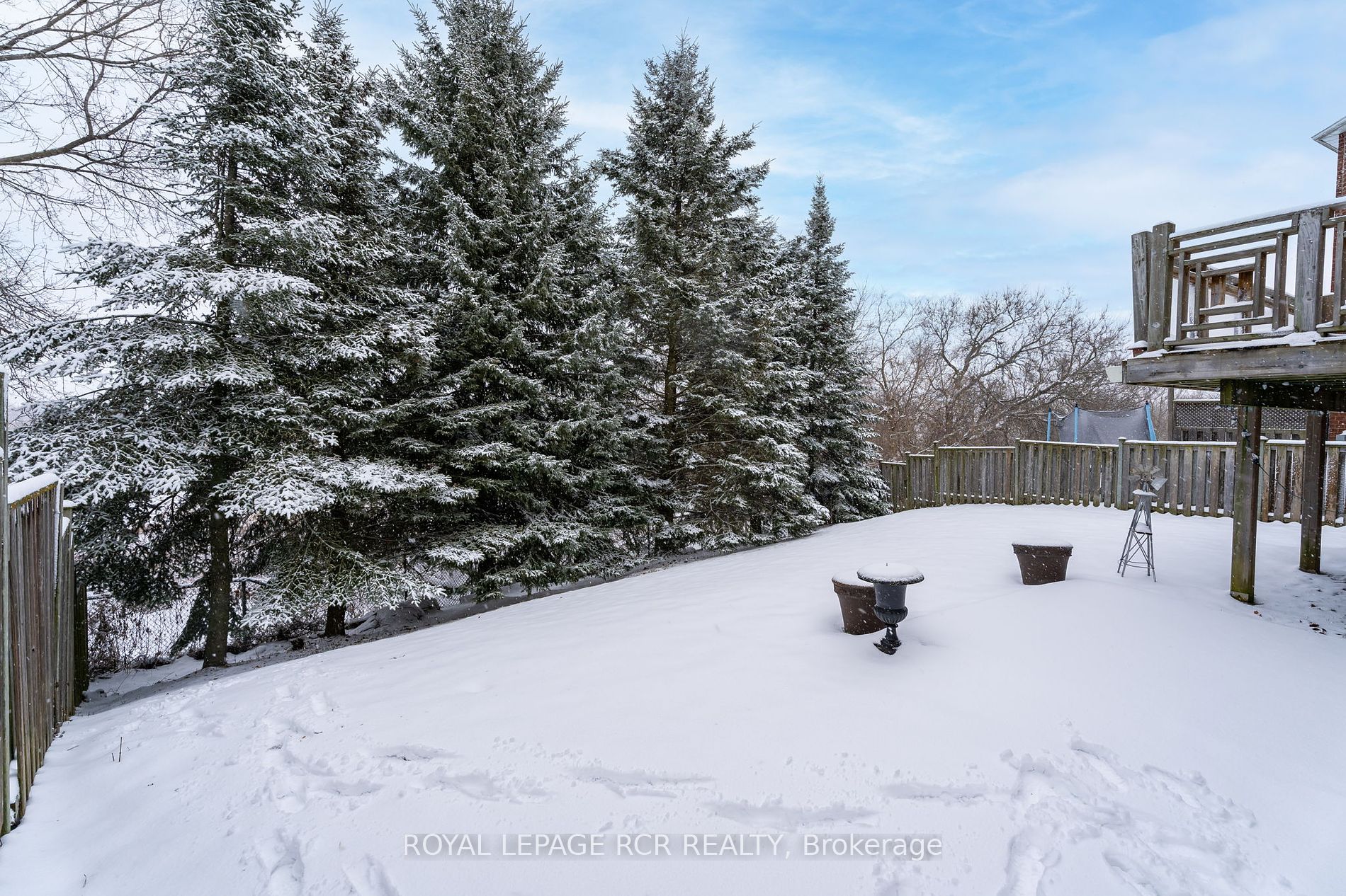 234 Howard Crescent