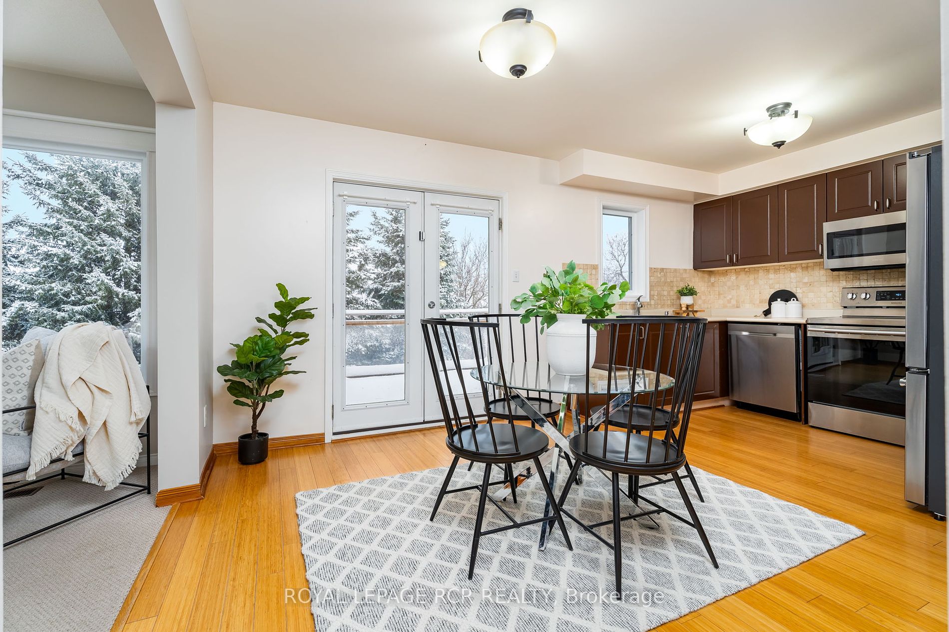 234 Howard Crescent