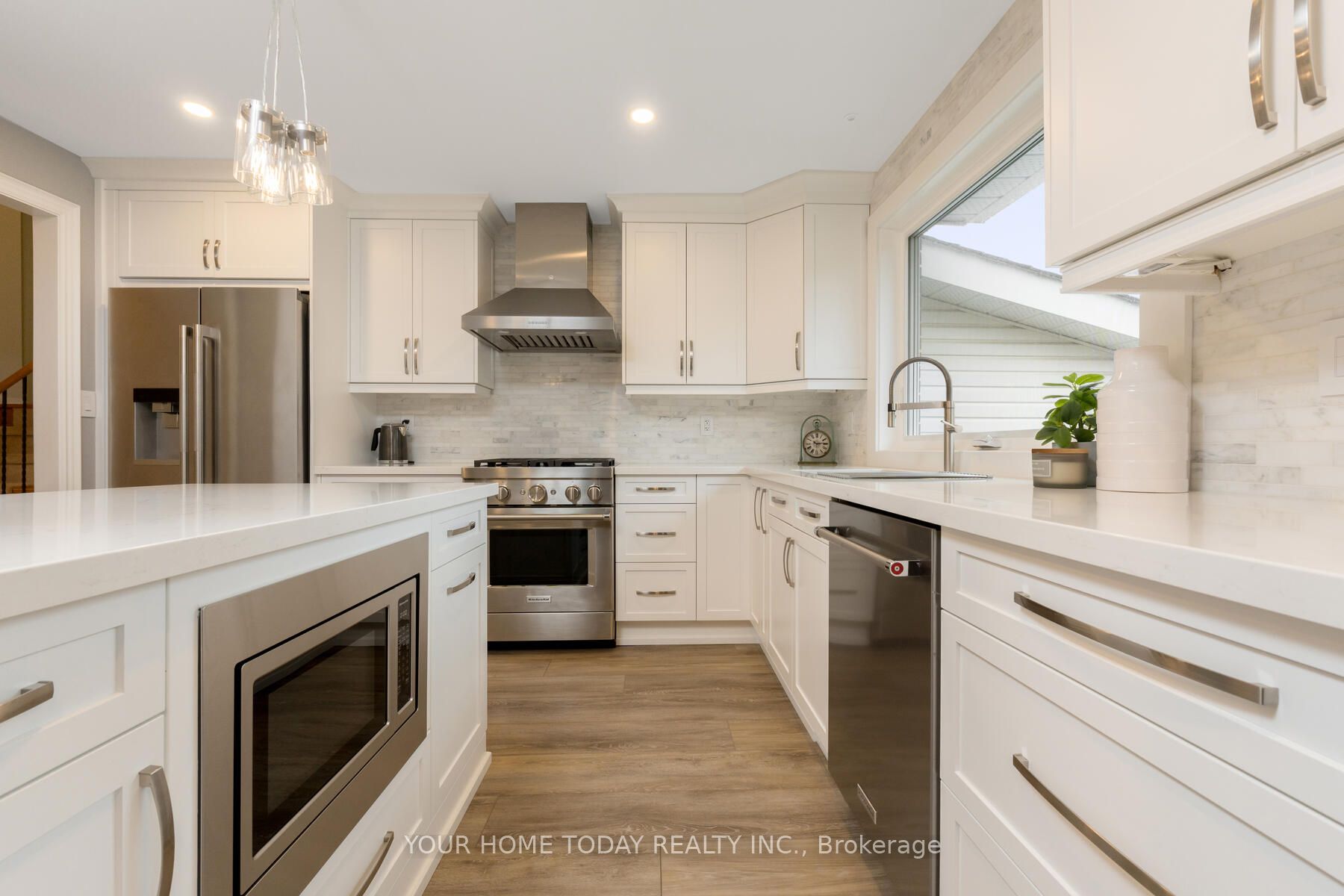 3 Regan Cres
