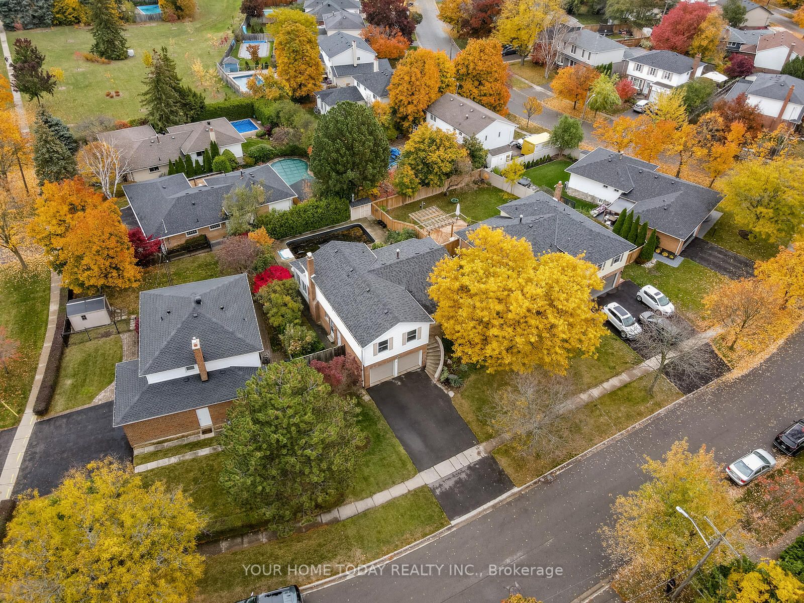 3 Regan Cres