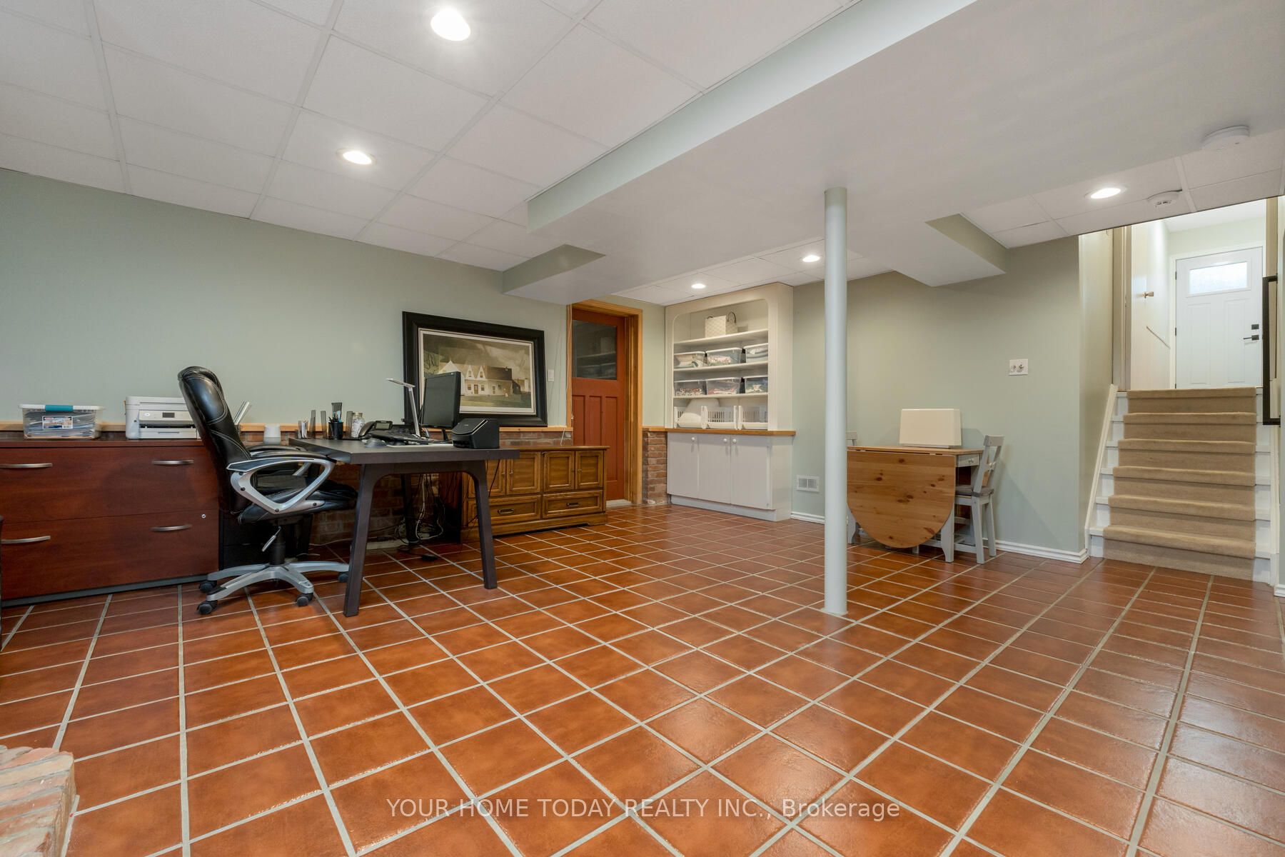 3 Regan Cres