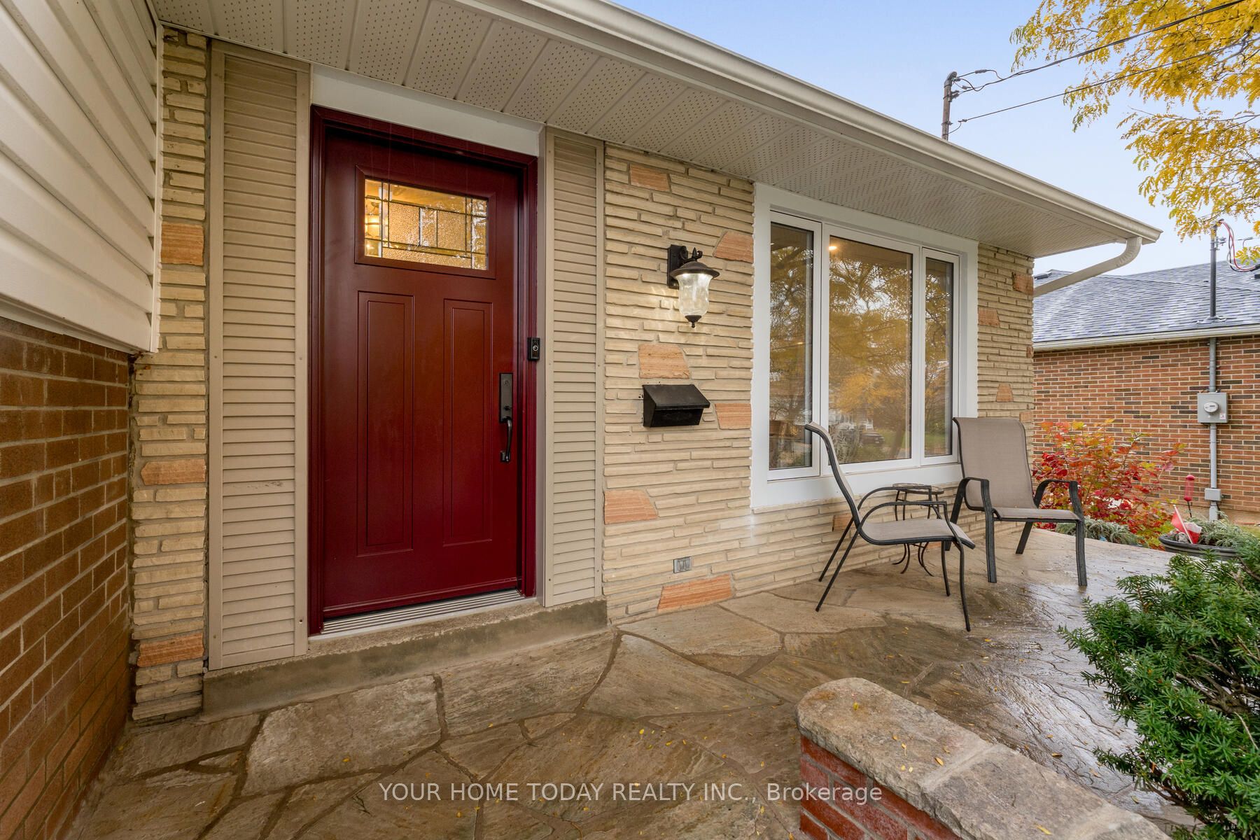 3 Regan Cres