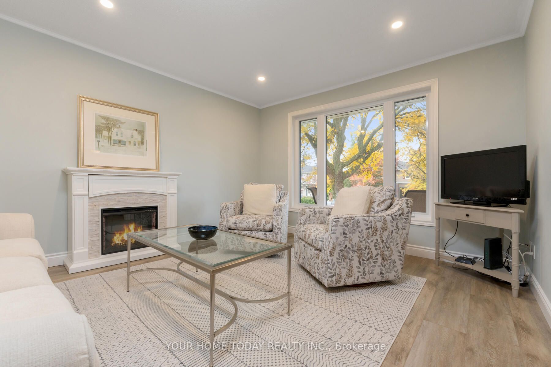 3 Regan Cres