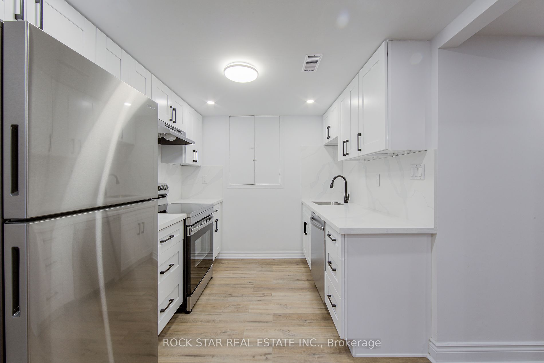 70 Wilton Dr